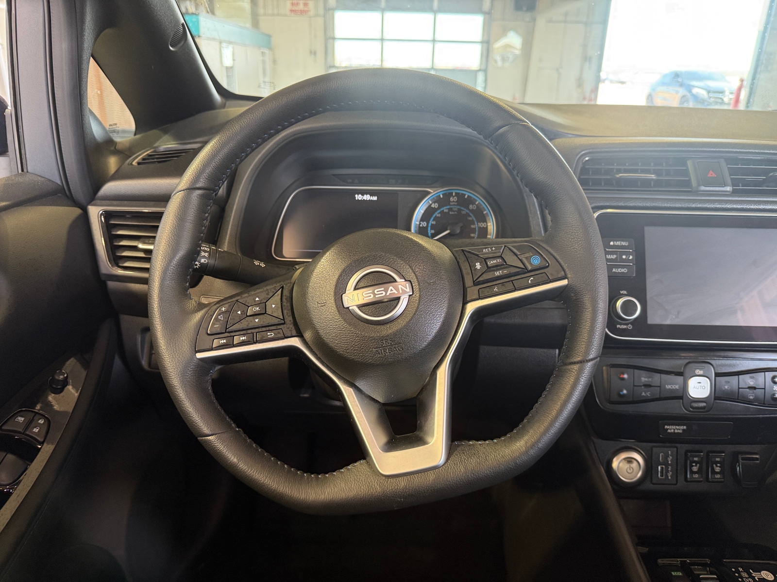 Thumbnail: 2024 Nissan Leaf - 5