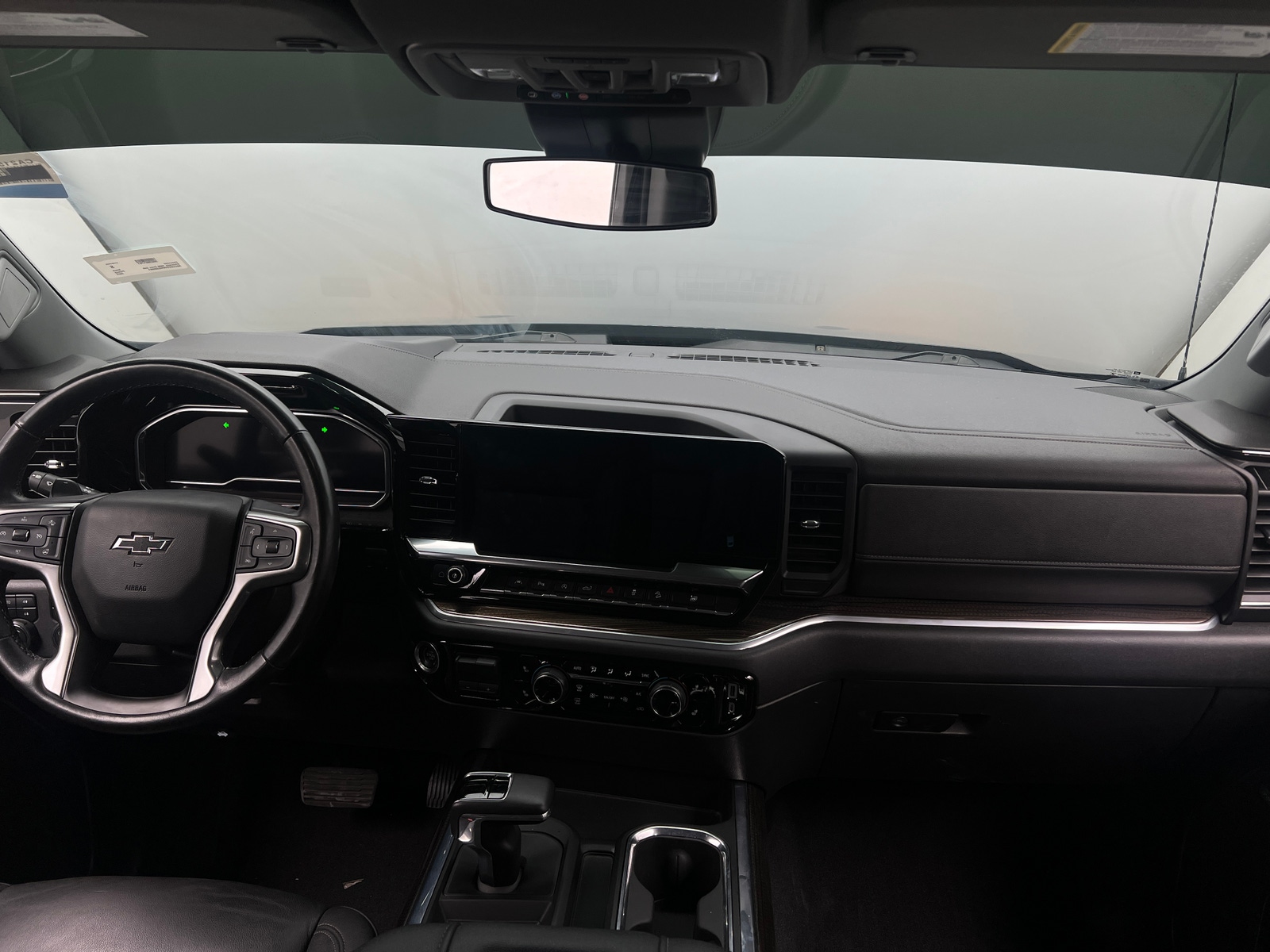 Thumbnail: 2022 Chevrolet Silverado 1500 - 3