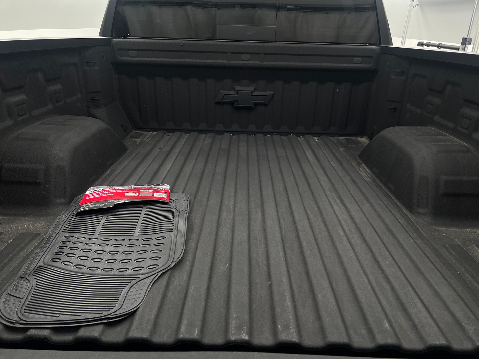Thumbnail: 2022 Chevrolet Silverado 1500 - 7