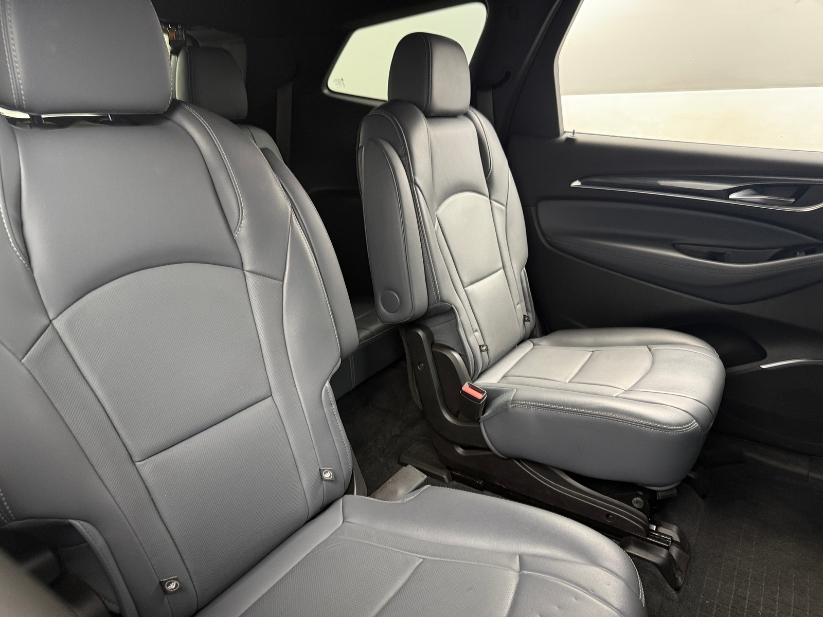 Thumbnail: 2022 Buick Enclave - 5