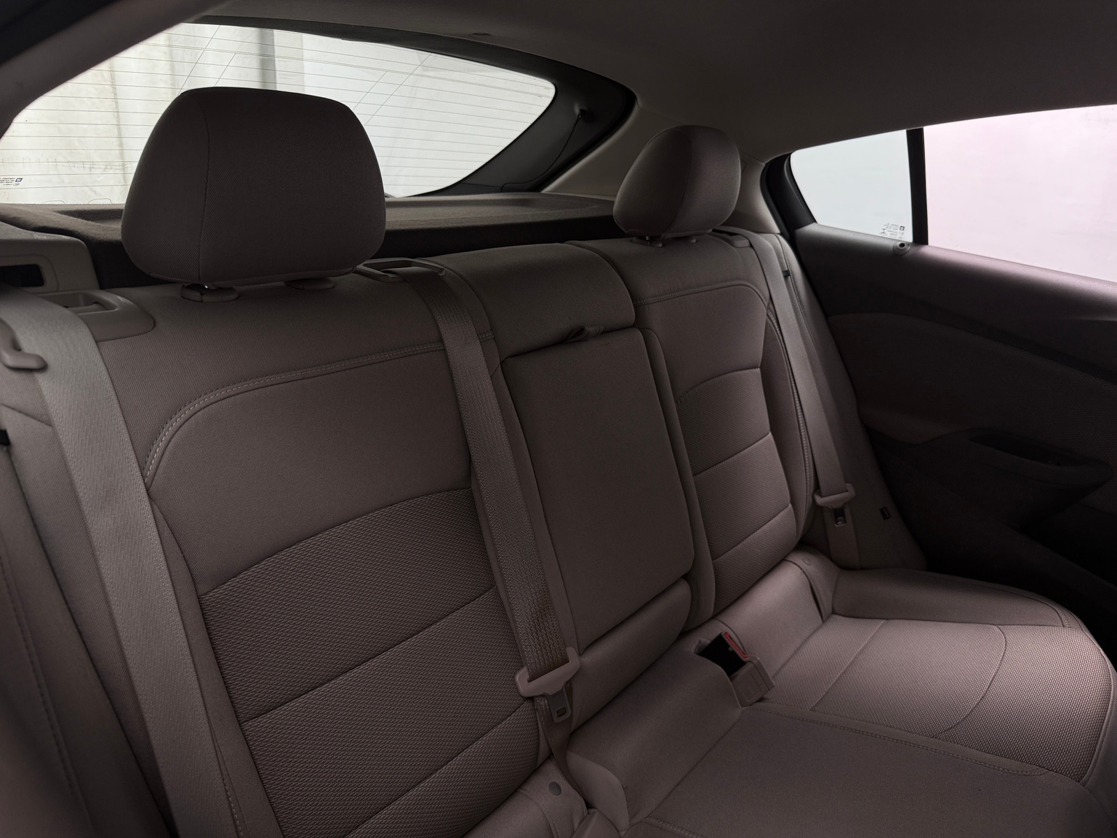 Thumbnail: 2017 Chevrolet Cruze - 6