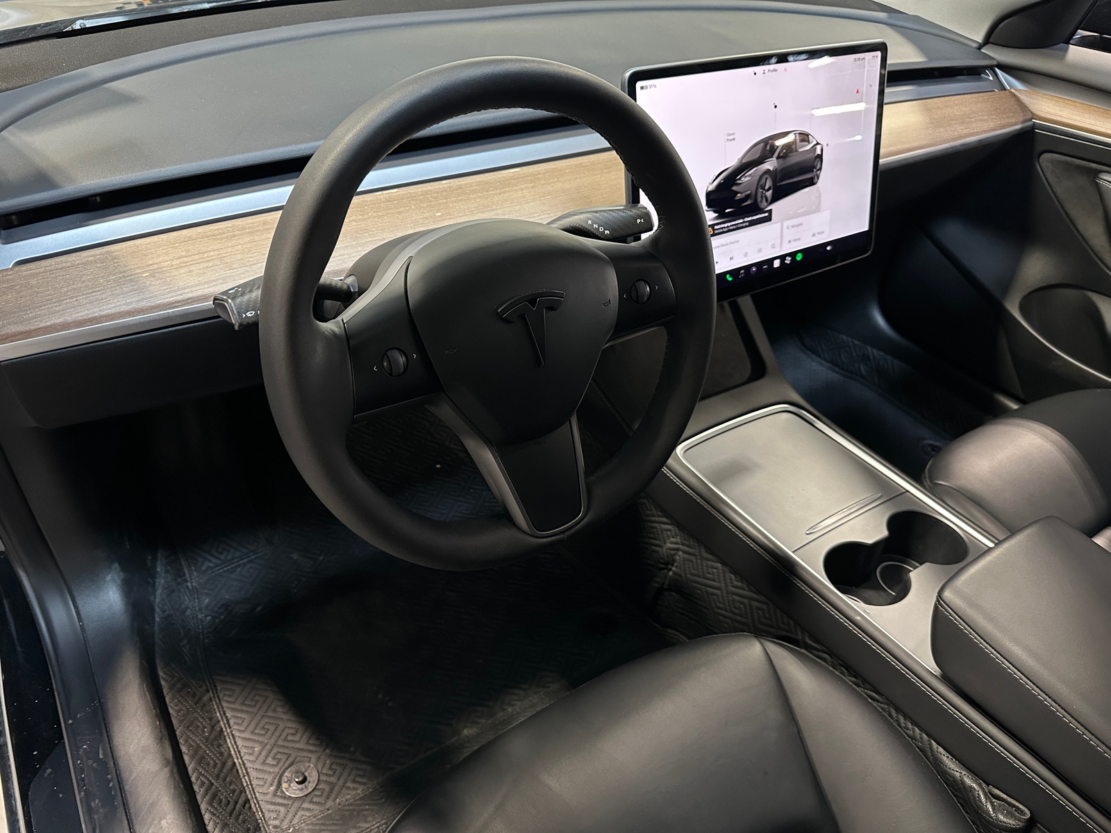 Thumbnail: 2023 Tesla Model 3 - 2