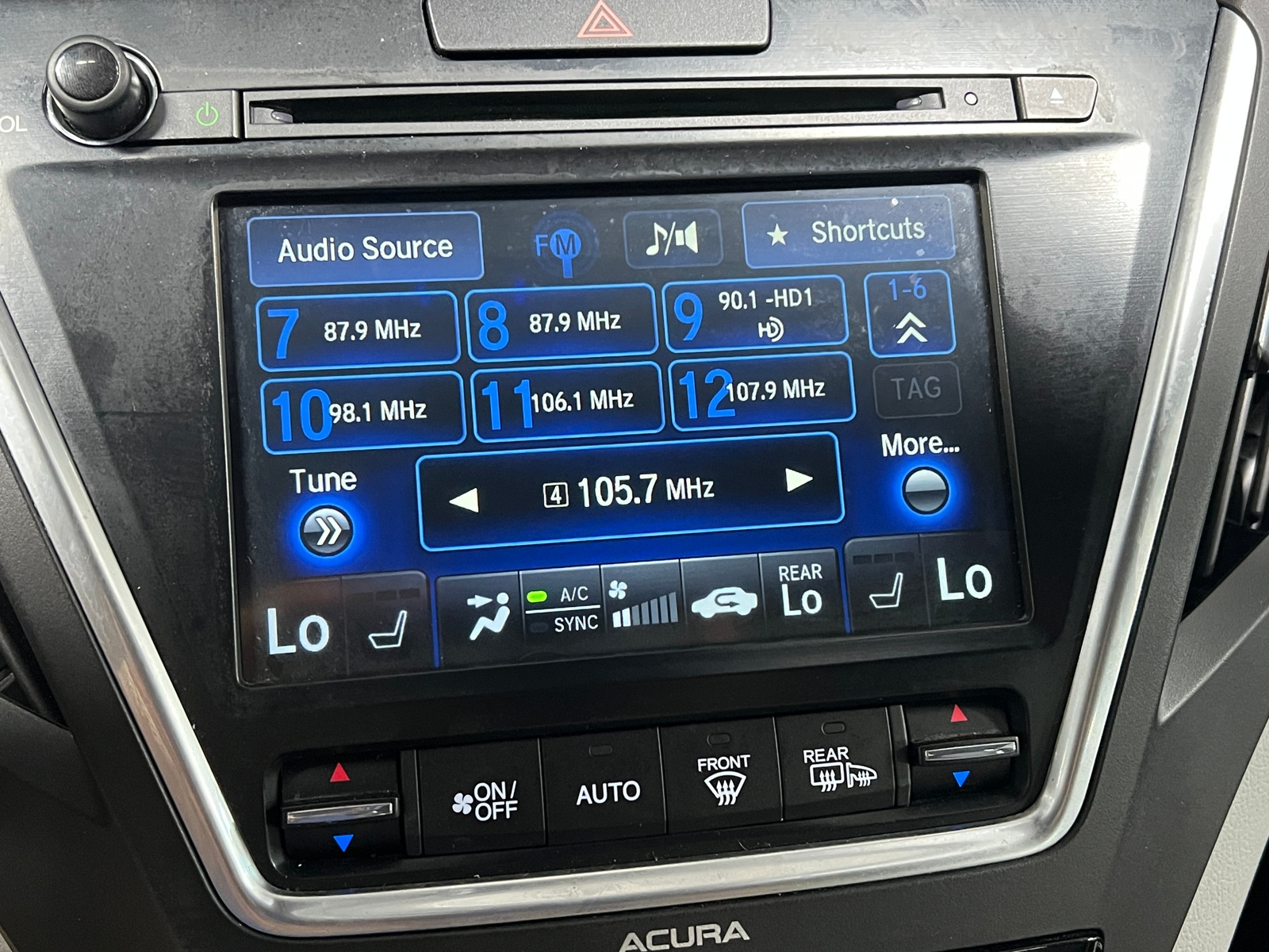 Thumbnail: 2015 Acura MDX - 3