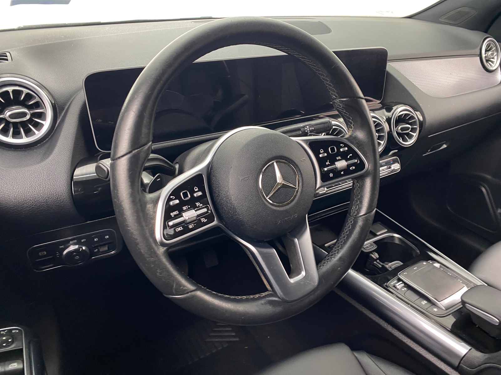 Thumbnail: 2021 Mercedes-Benz GLA - 4