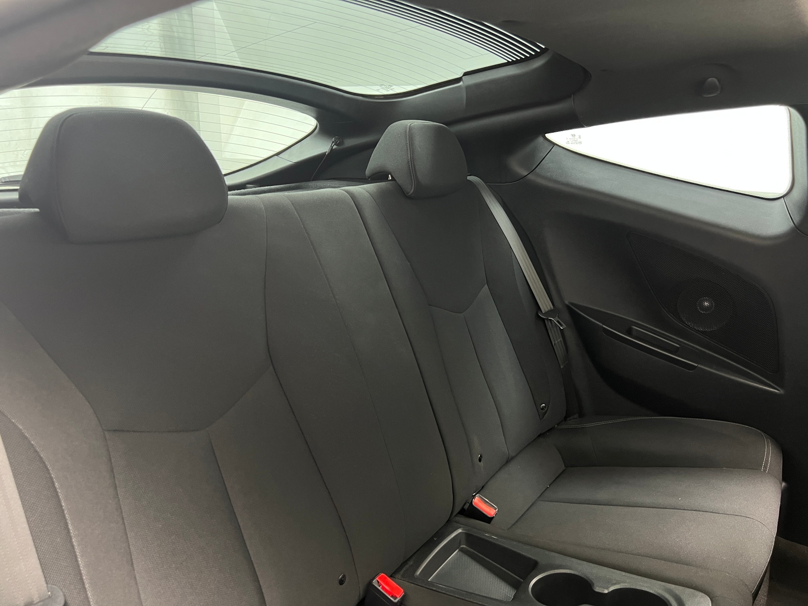 Thumbnail: 2017 Hyundai Veloster - 6