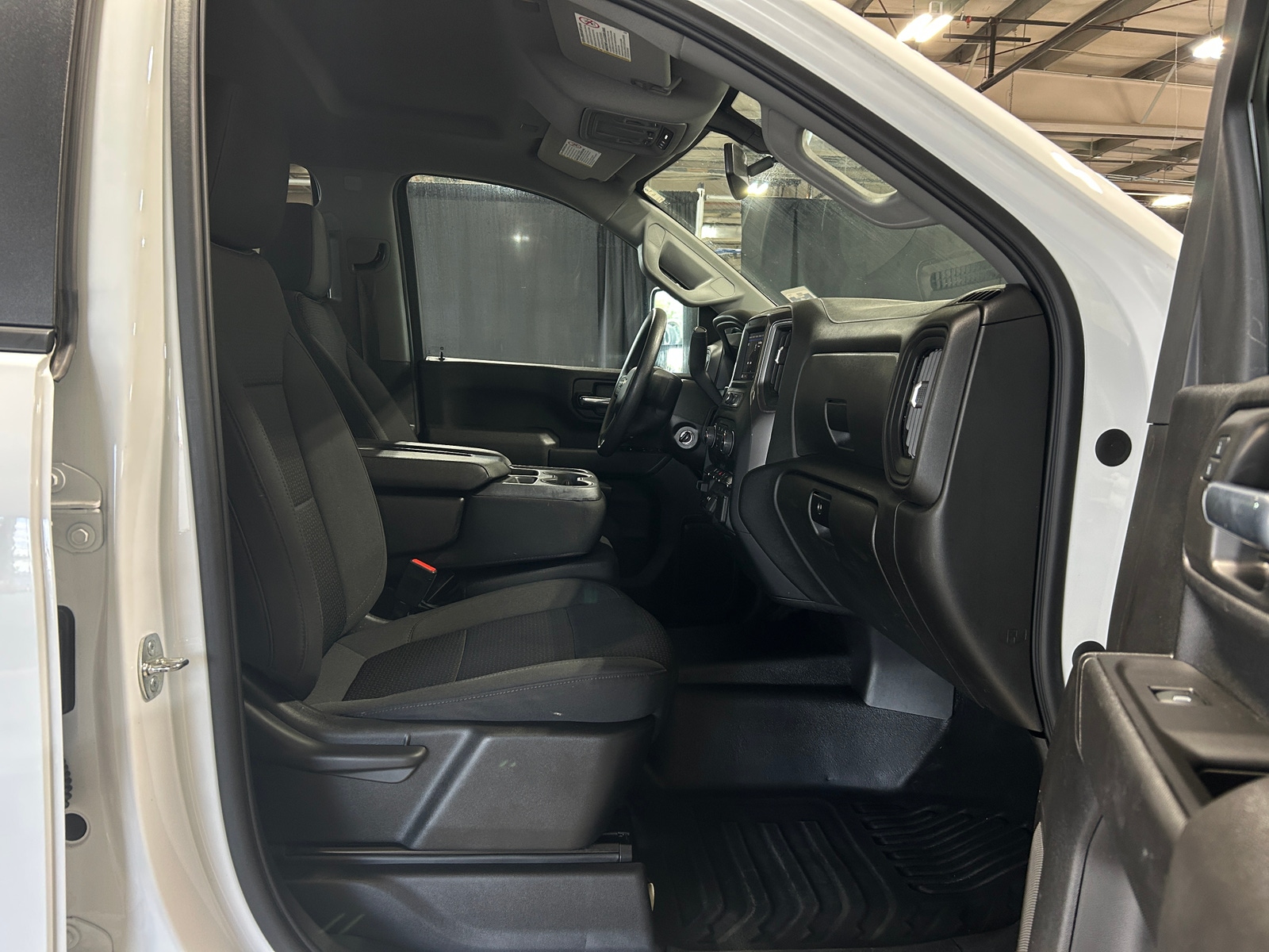 Thumbnail: 2022 Chevrolet Silverado 2500 - 2