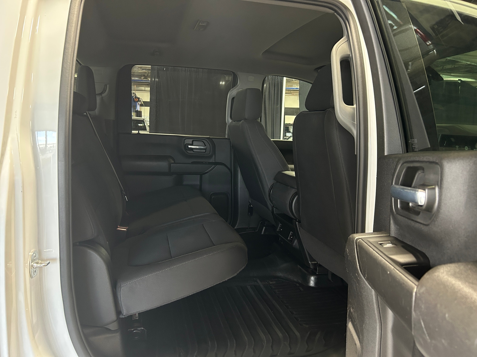 Thumbnail: 2022 Chevrolet Silverado 2500 - 6