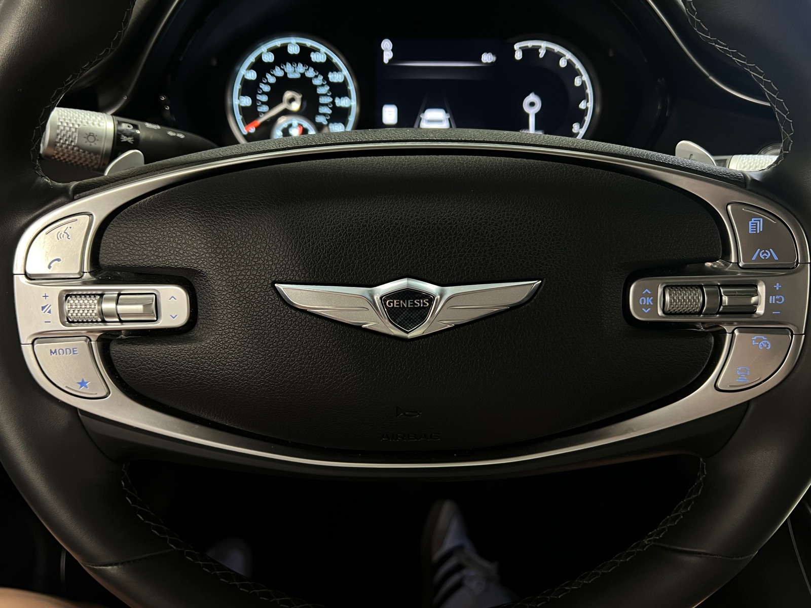 Thumbnail: 2025 Genesis GV70 - 4