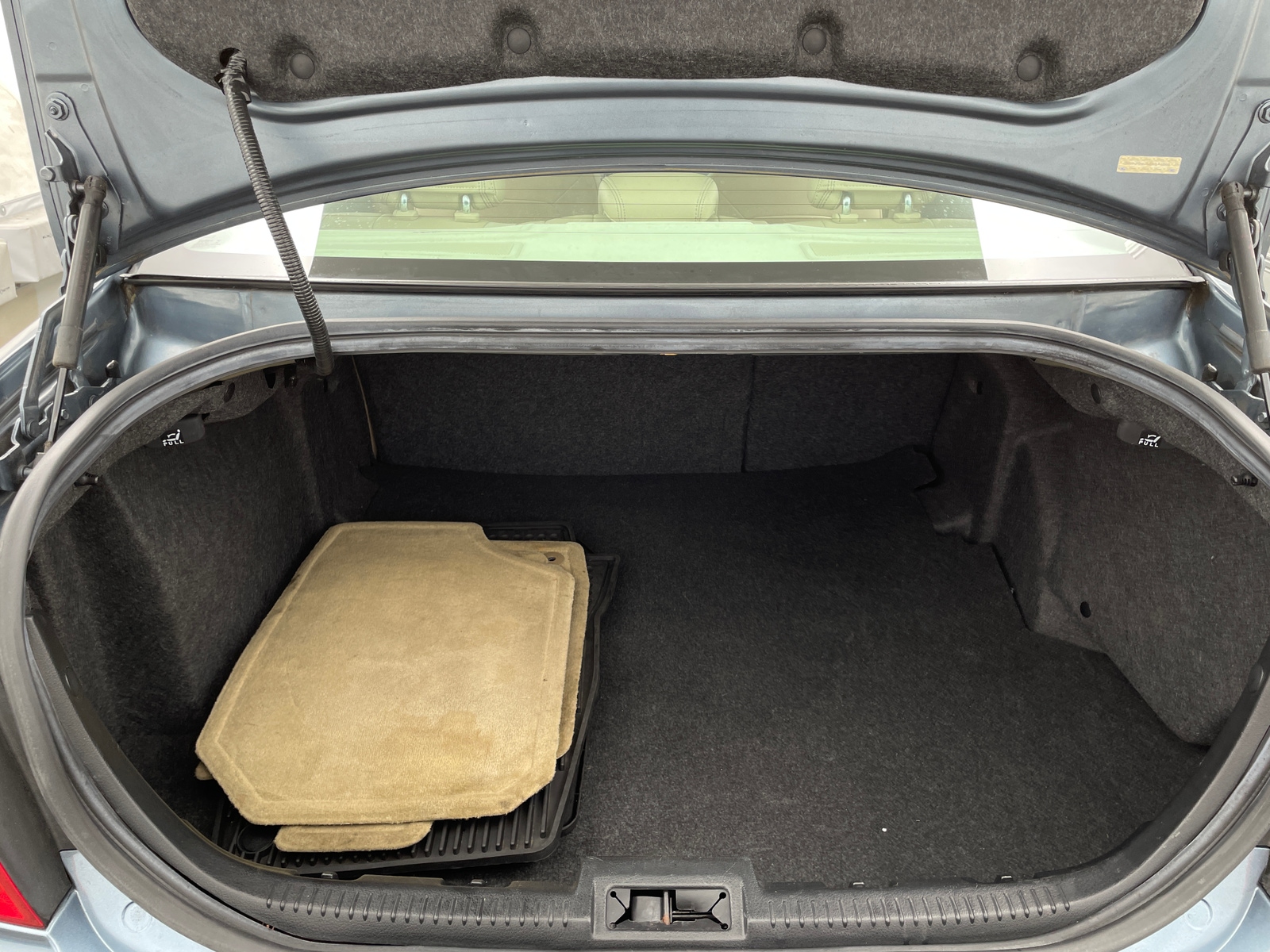 Thumbnail: 2012 Ford Fusion - 6