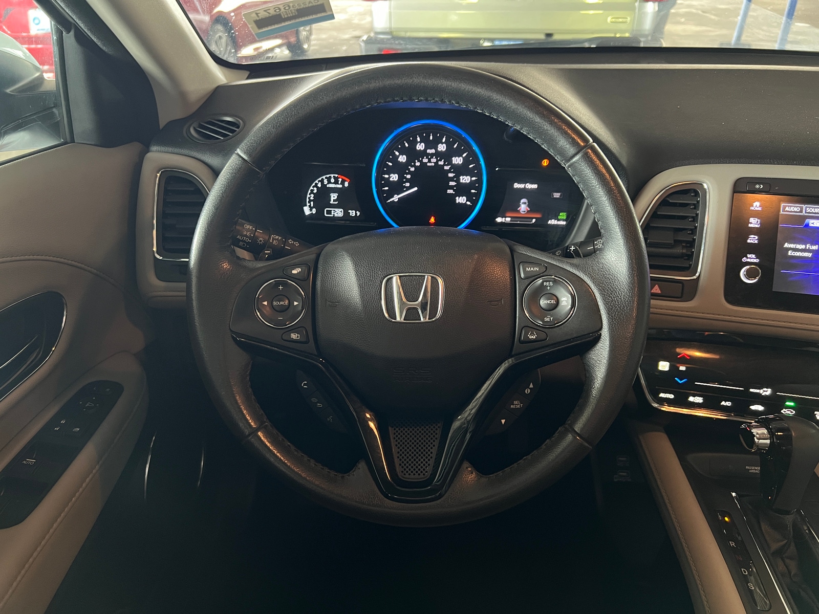 Thumbnail: 2019 Honda HR-V - 4