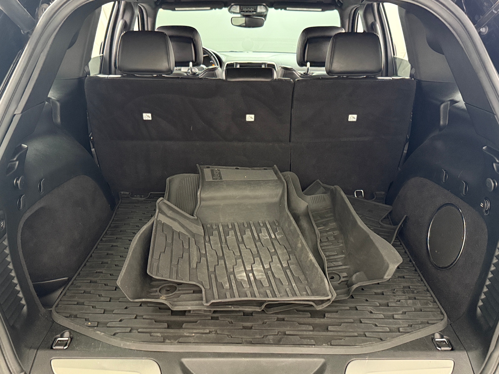 Thumbnail: 2018 Jeep Grand Cherokee - 6