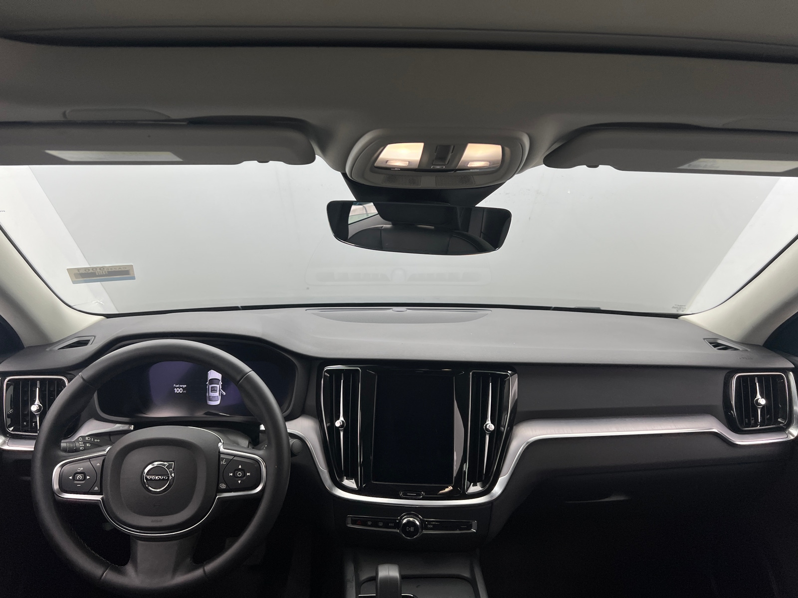 Thumbnail: 2025 Volvo S60 - 2