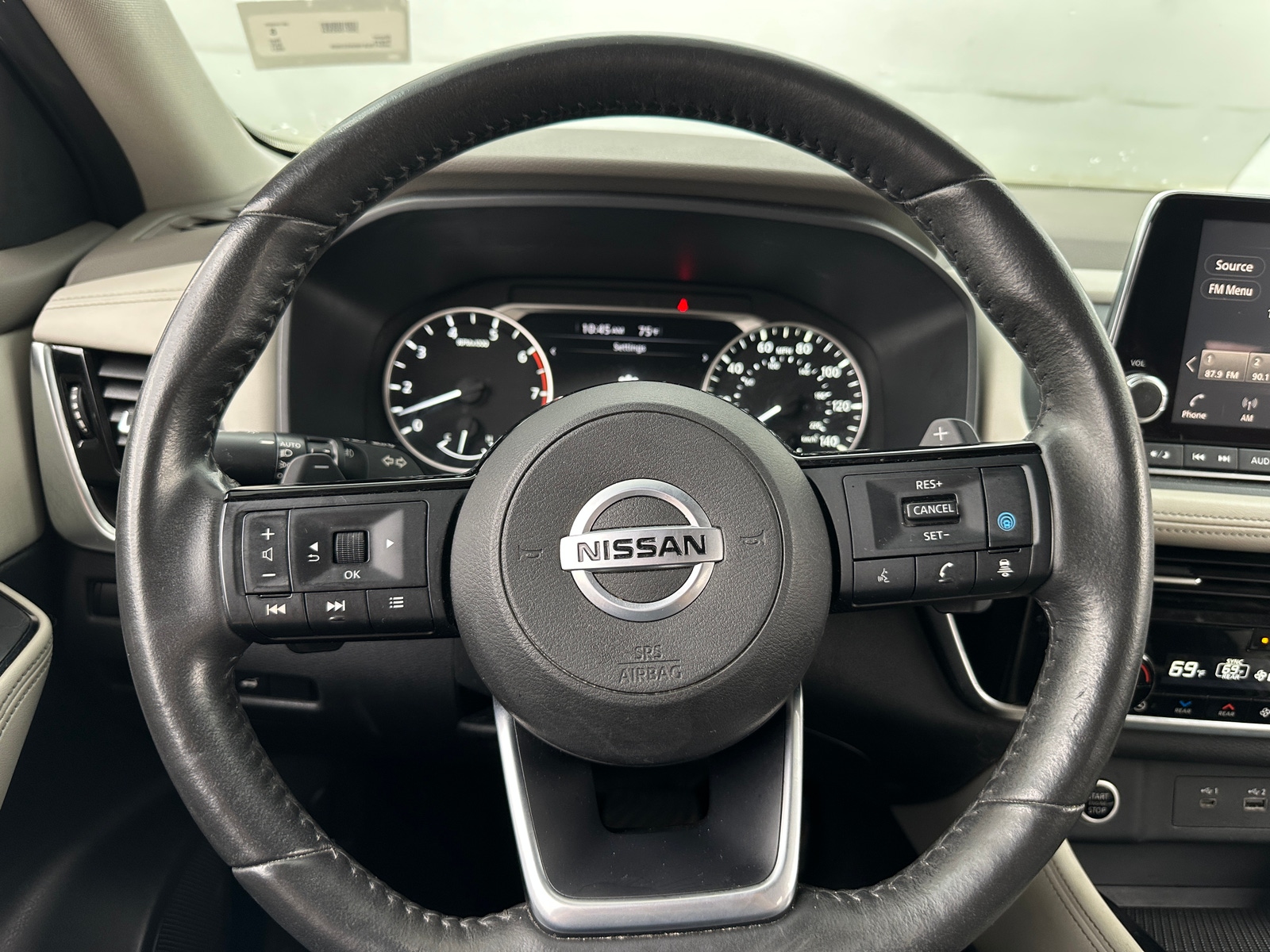 Thumbnail: 2021 Nissan Rogue - 4