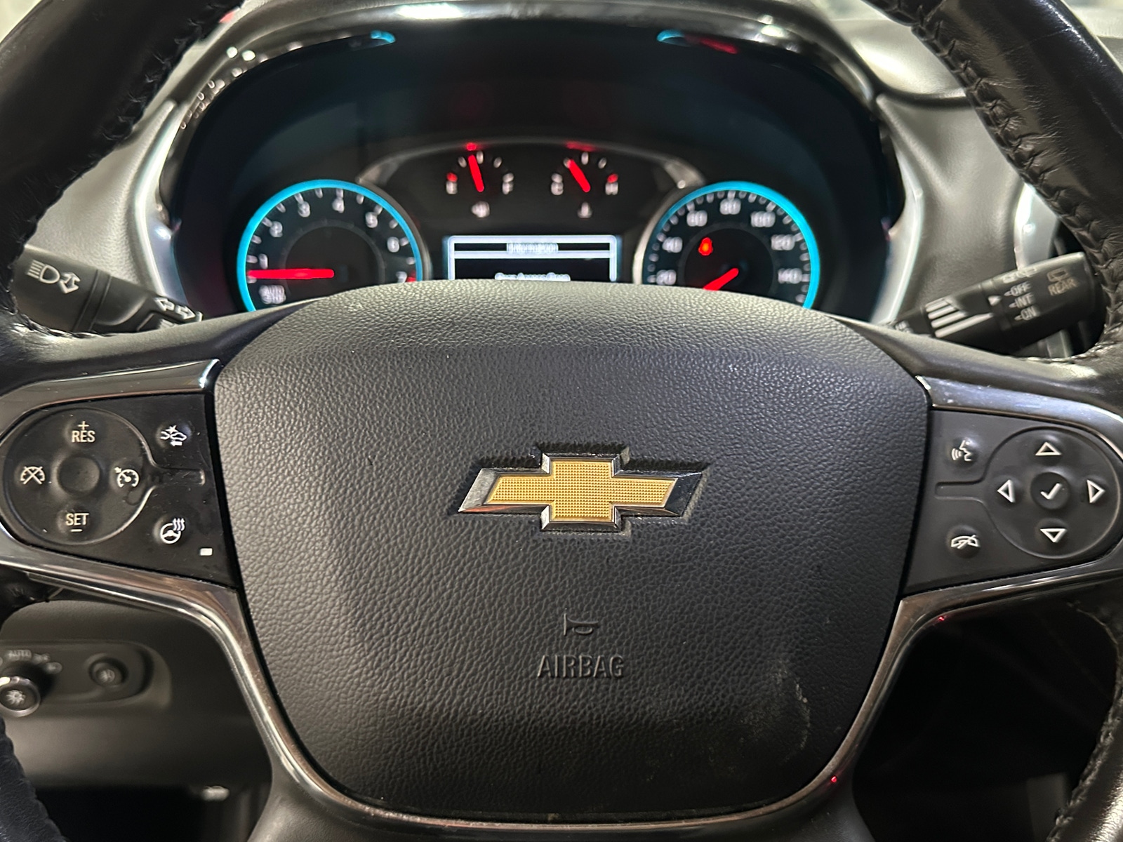 Thumbnail: 2019 Chevrolet Traverse - 4