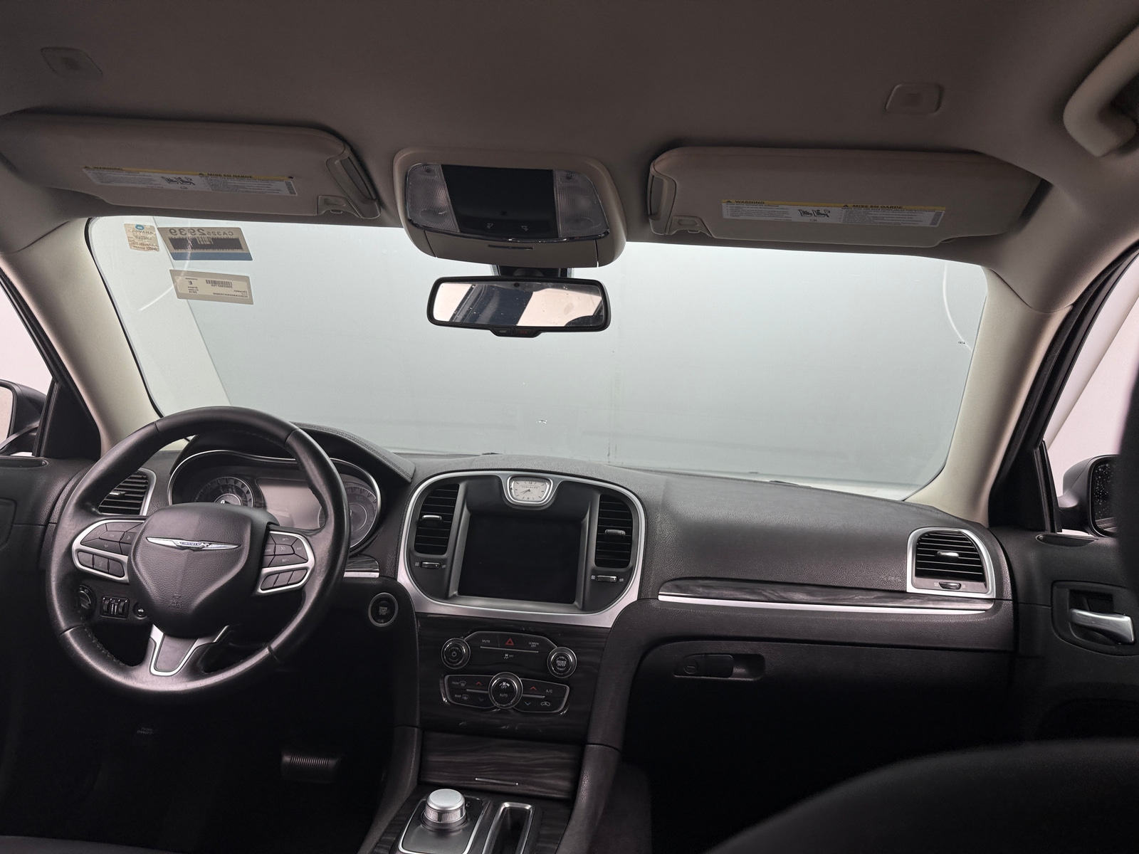 Thumbnail: 2019 Chrysler 300 - 3
