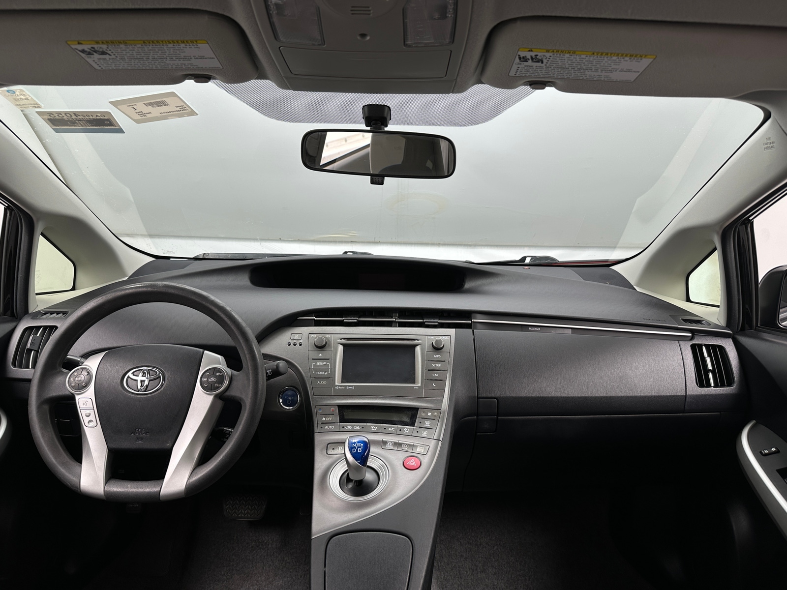 Thumbnail: 2015 Toyota Prius - 3