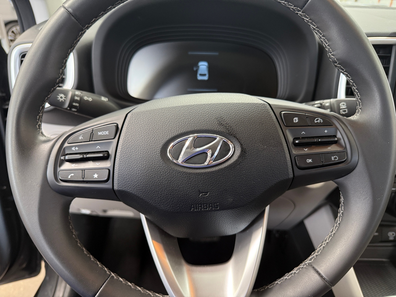 Thumbnail: 2025 Hyundai Venue - 5