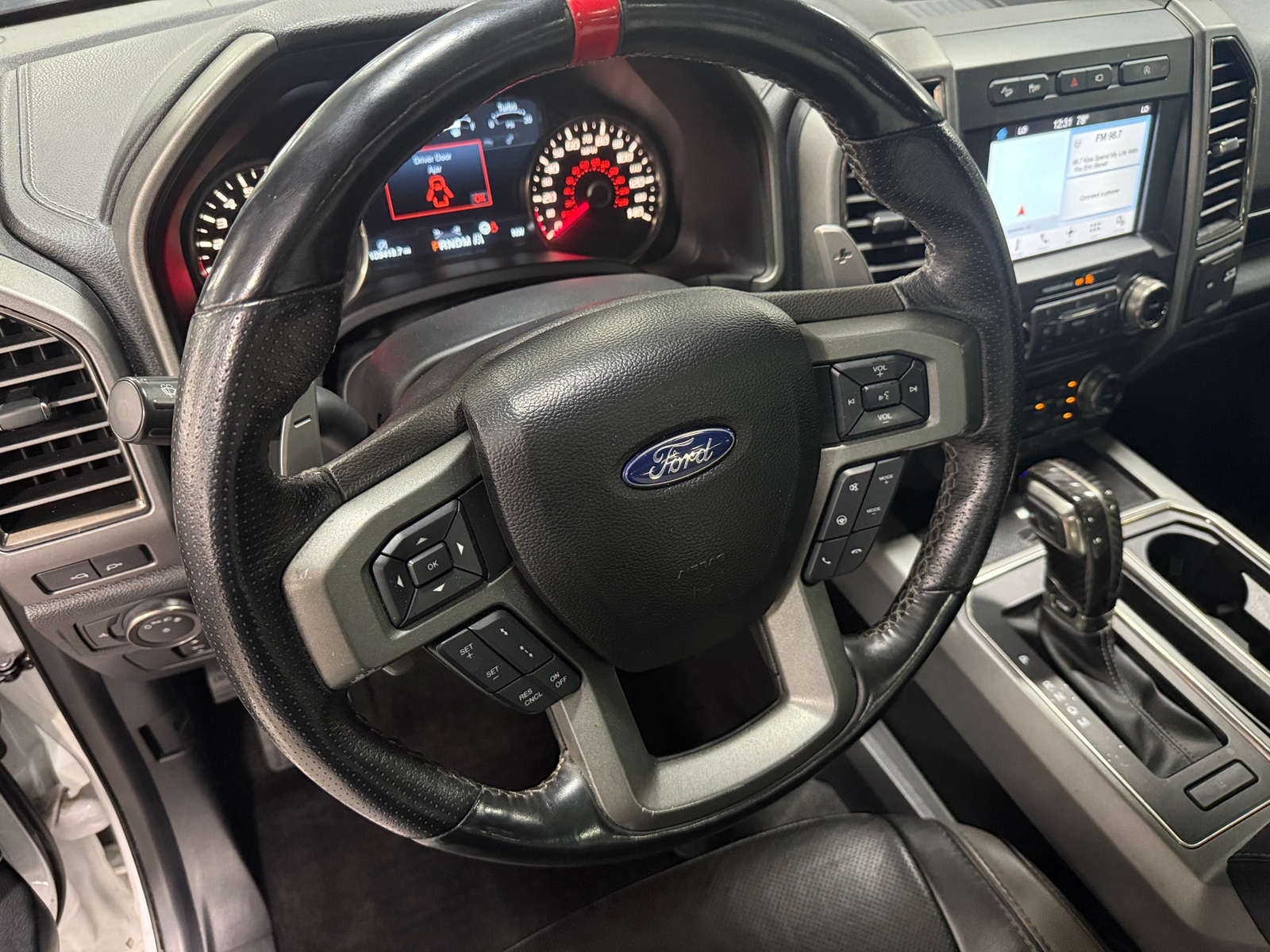 Thumbnail: 2018 Ford Econoline - 4