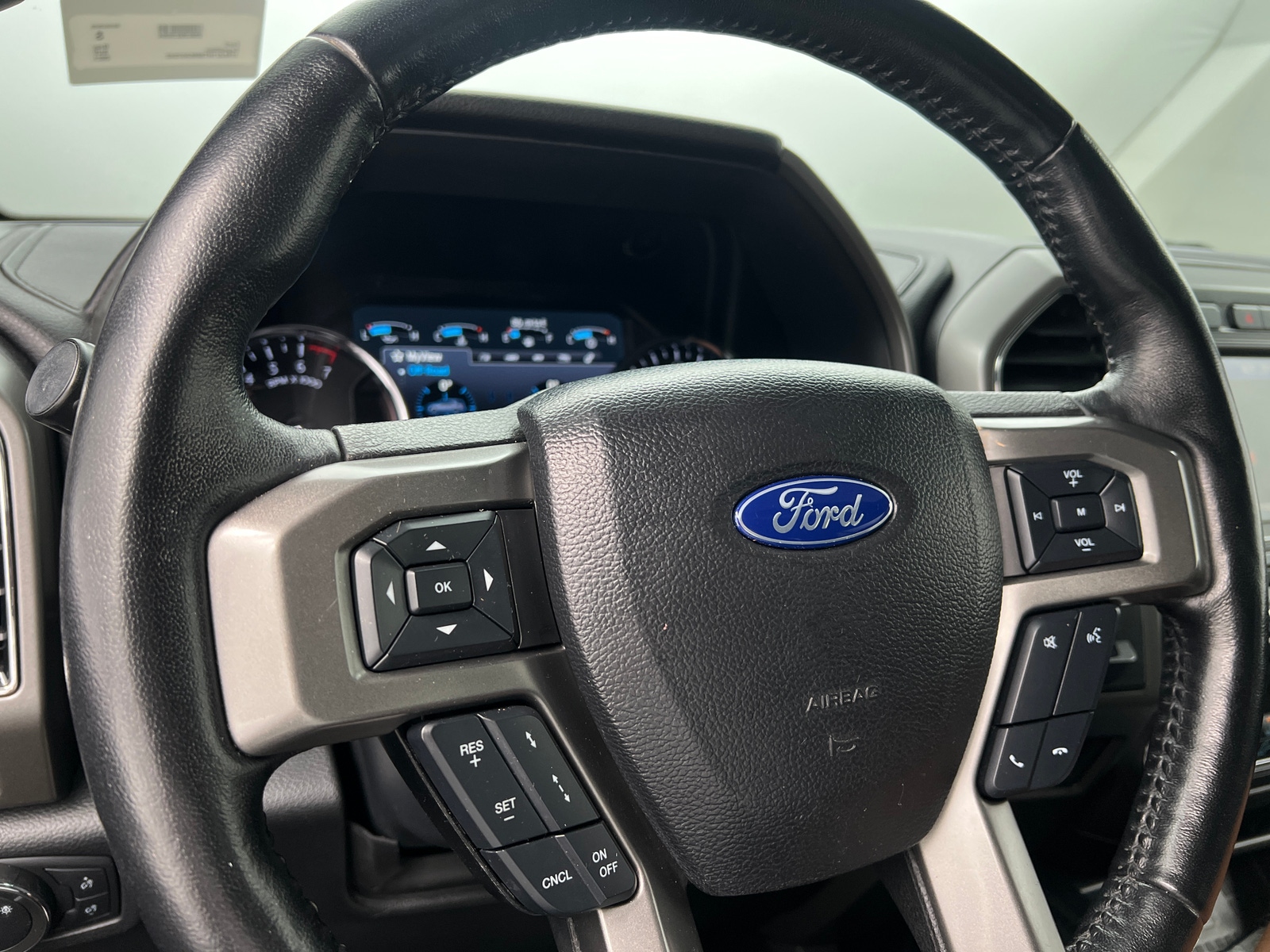 Thumbnail: 2021 Ford Expedition - 5