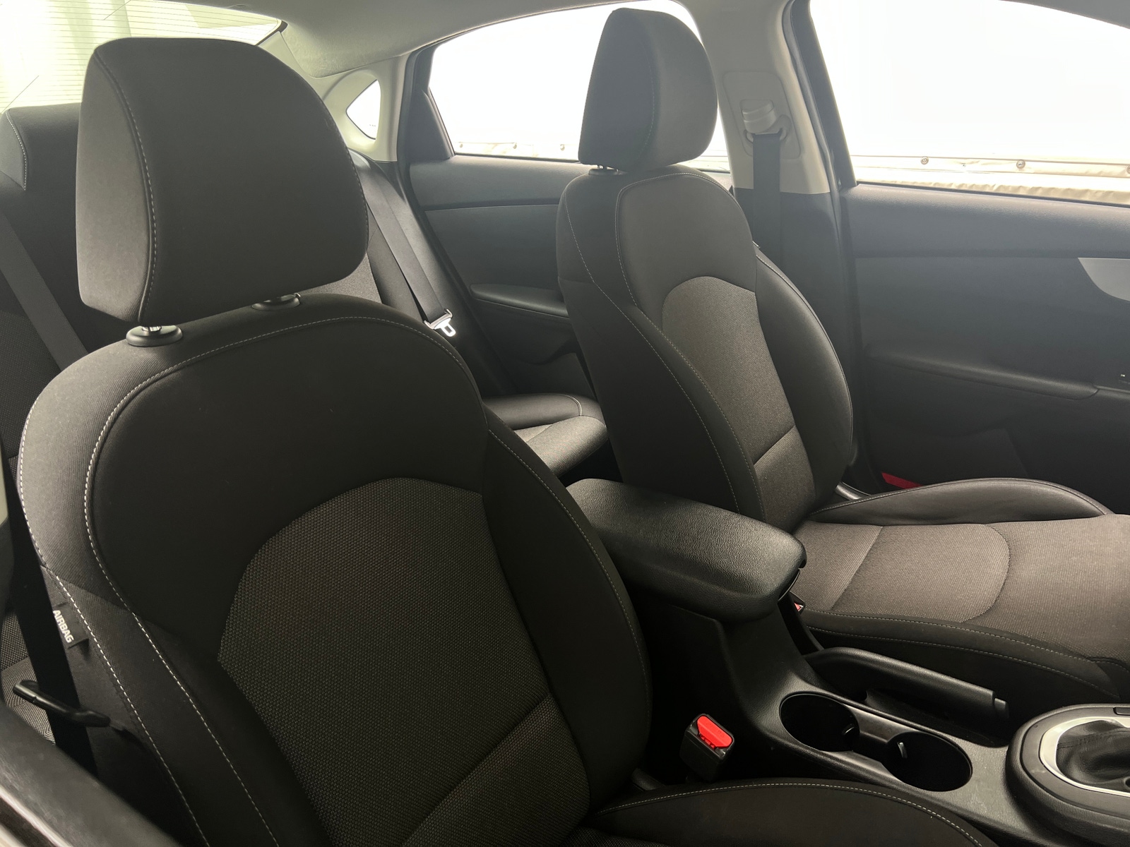 Thumbnail: 2022 Kia Forte - 2