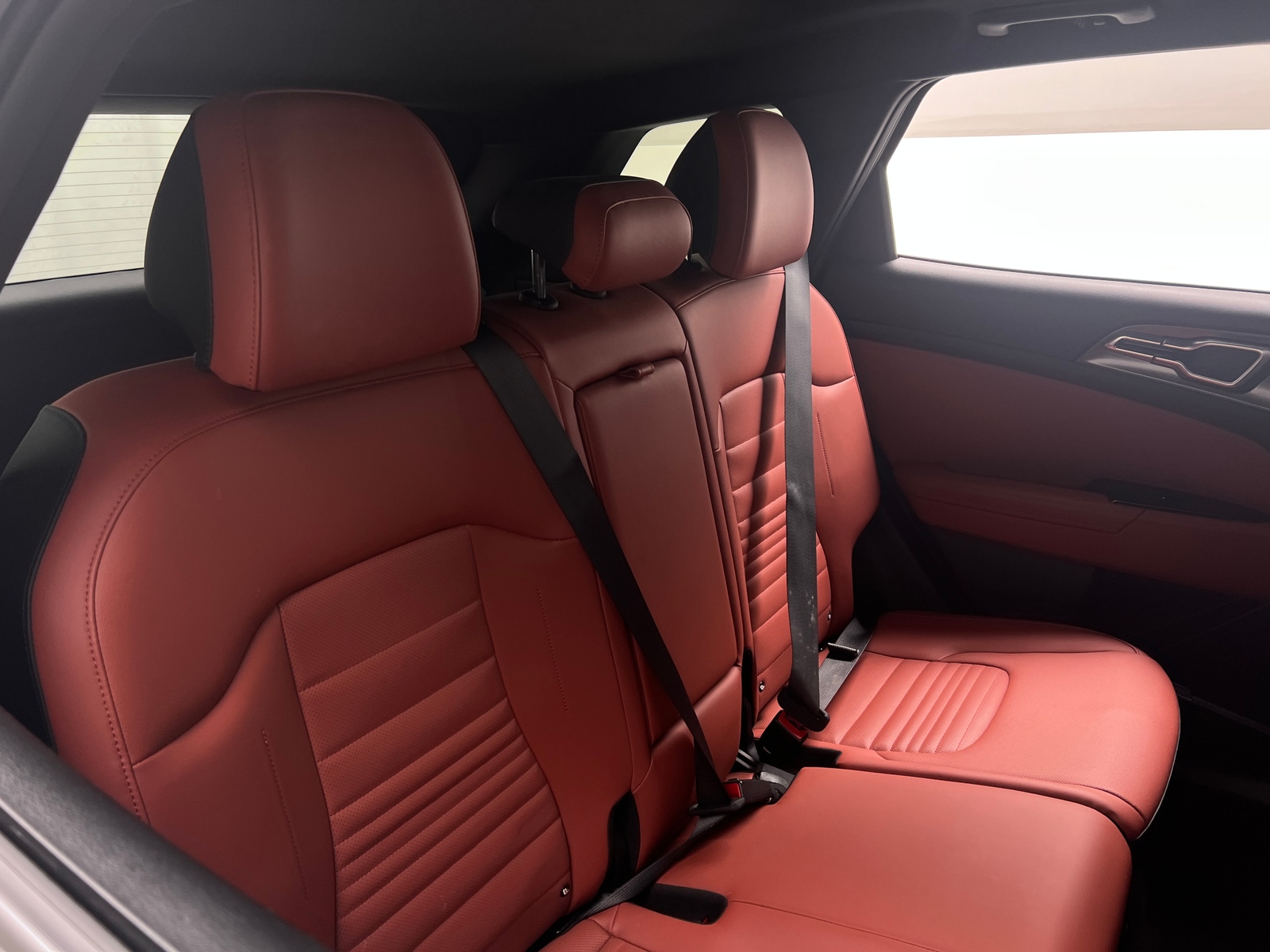 Thumbnail: 2023 Kia Sportage - 5