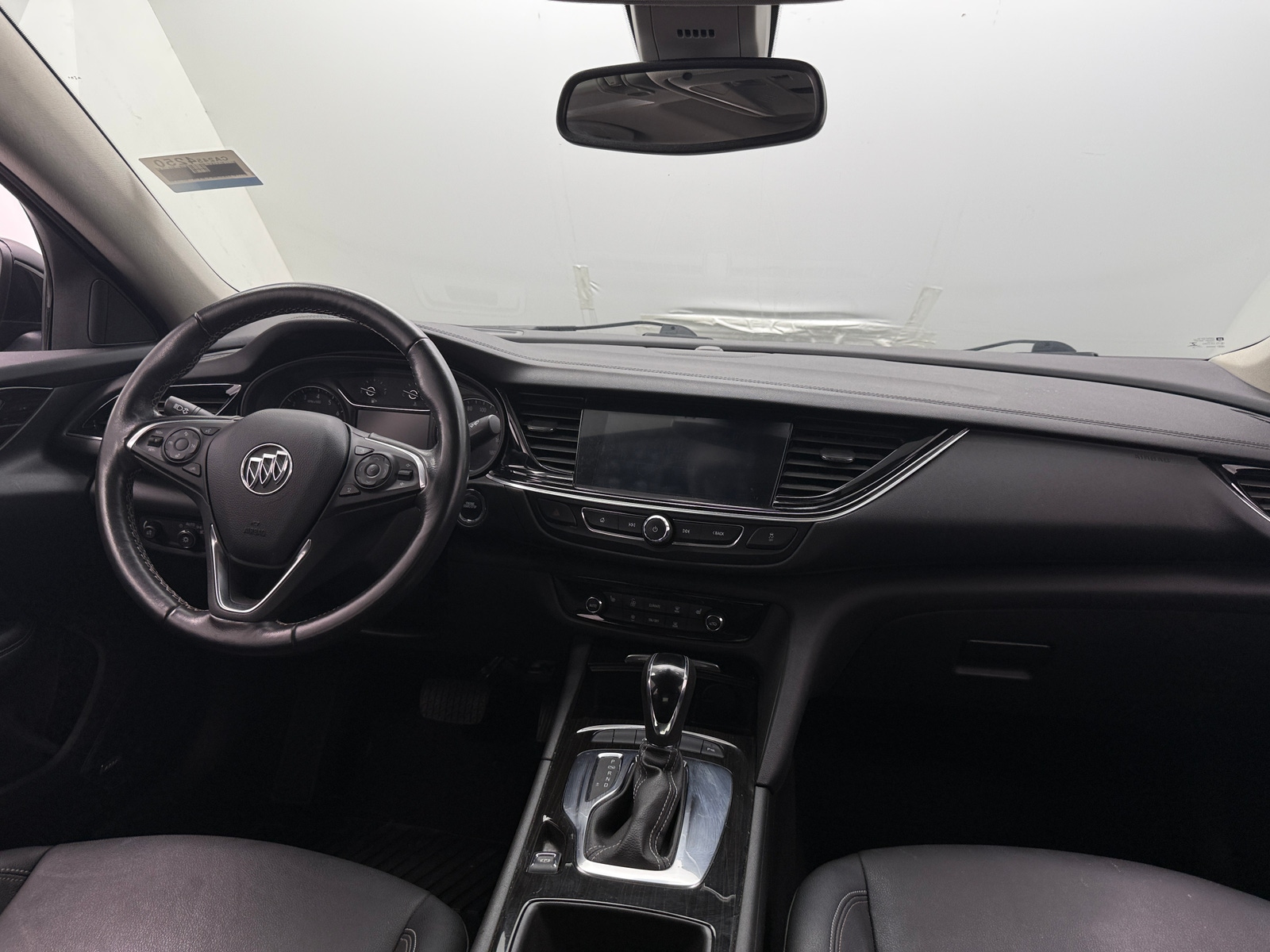 Thumbnail: 2018 Buick Regal - 2