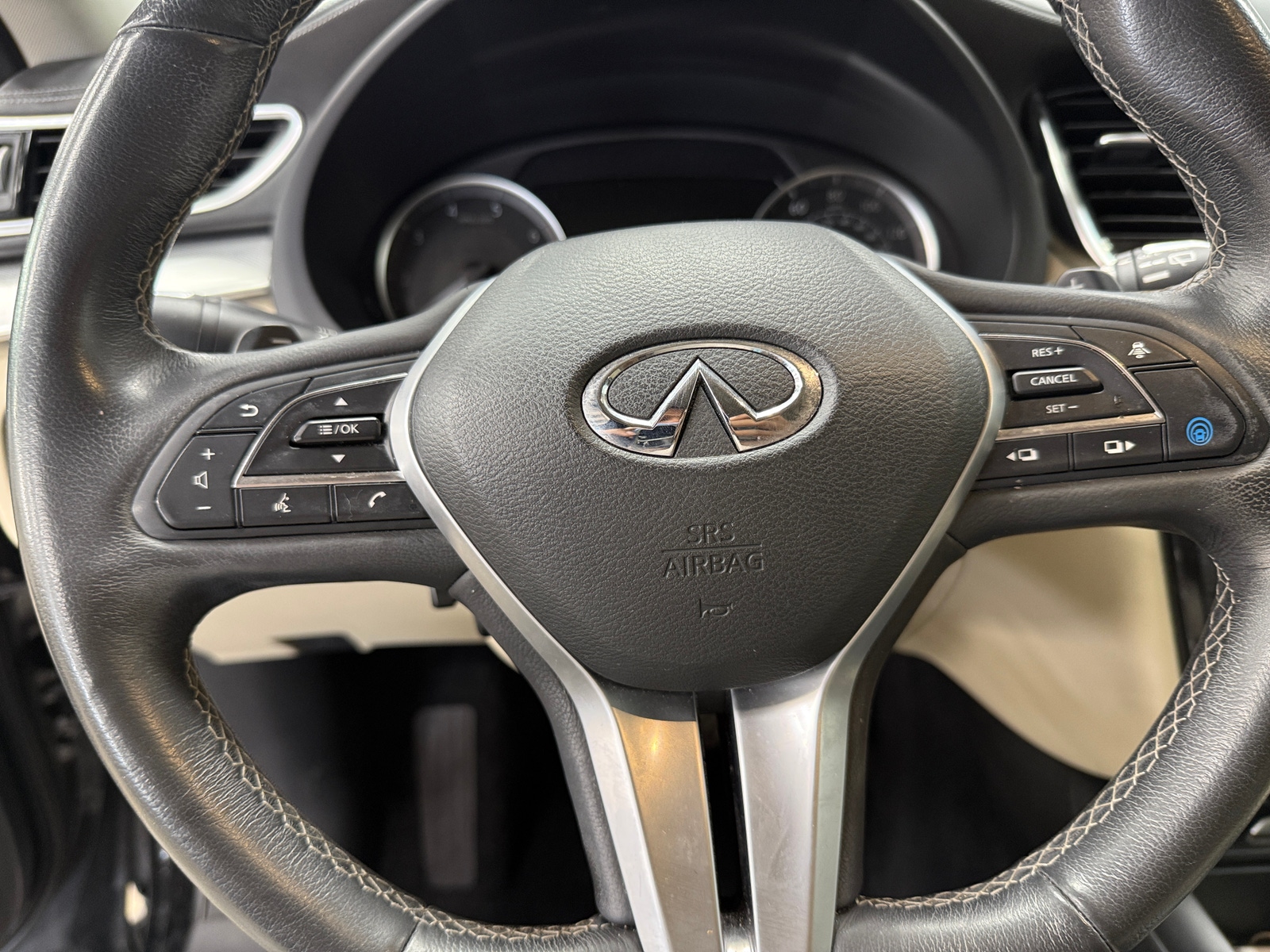Thumbnail: 2020 INFINITI QX50 - 4