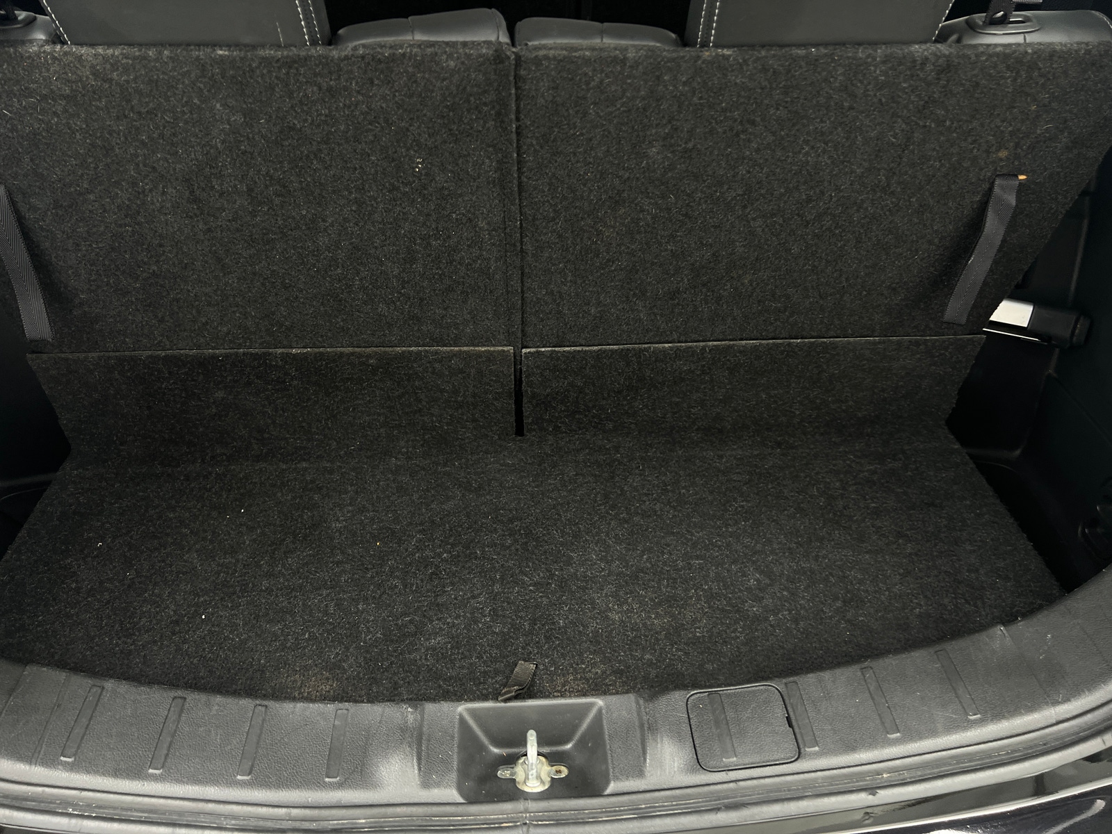 Thumbnail: 2020 Mitsubishi Outlander - 7