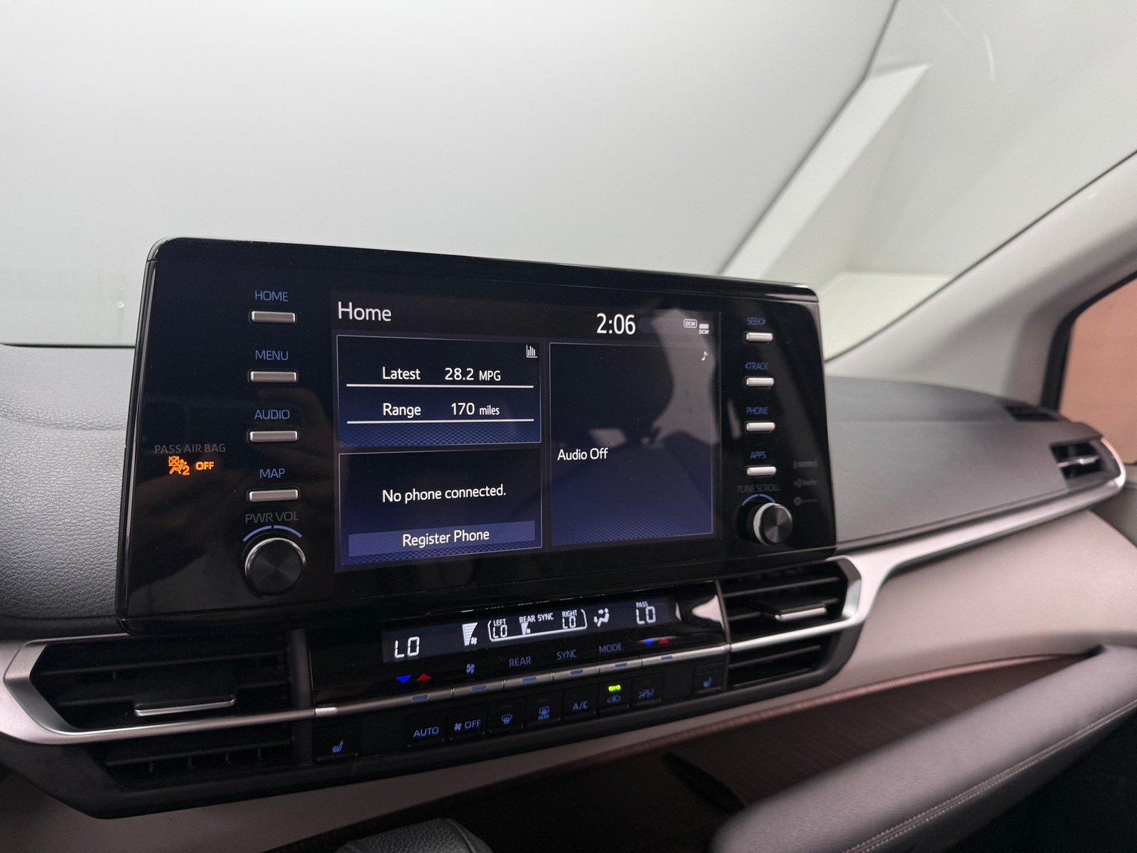 Thumbnail: 2021 Toyota Sienna - 3