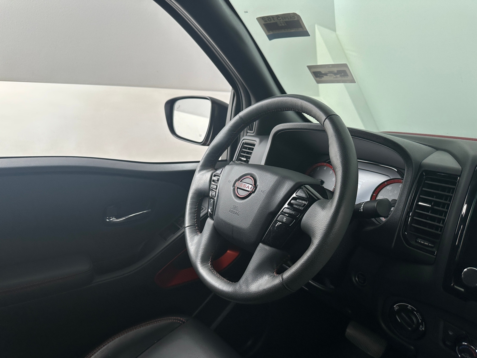 Thumbnail: 2023 Nissan Frontier - 5