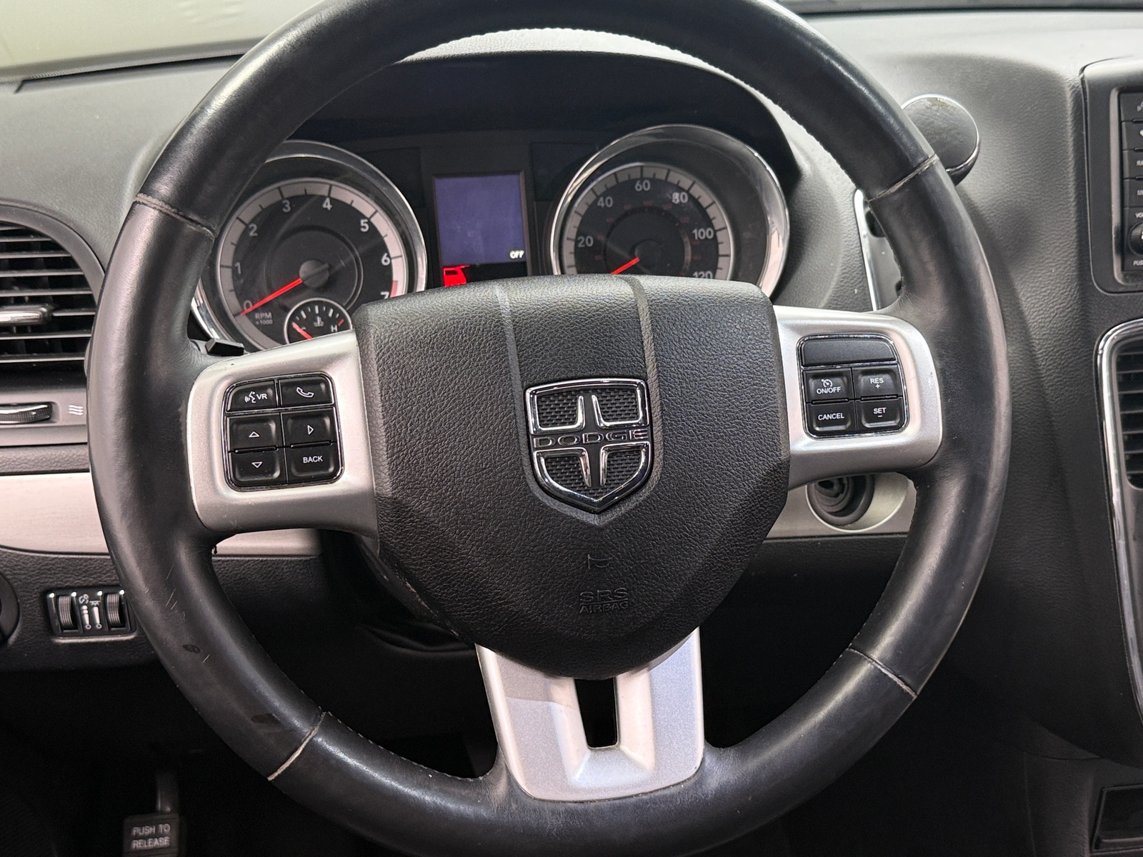 Thumbnail: 2019 Dodge Grand Caravan - 4
