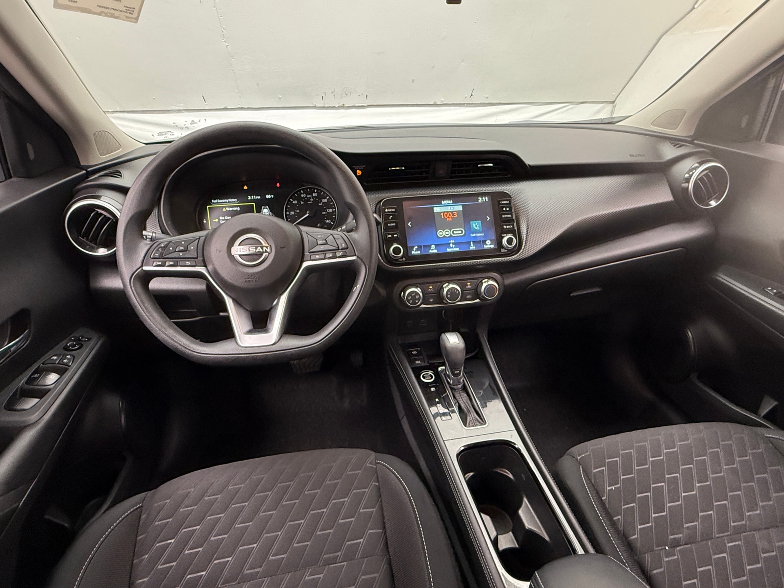 Thumbnail: 2023 Nissan Kicks - 3