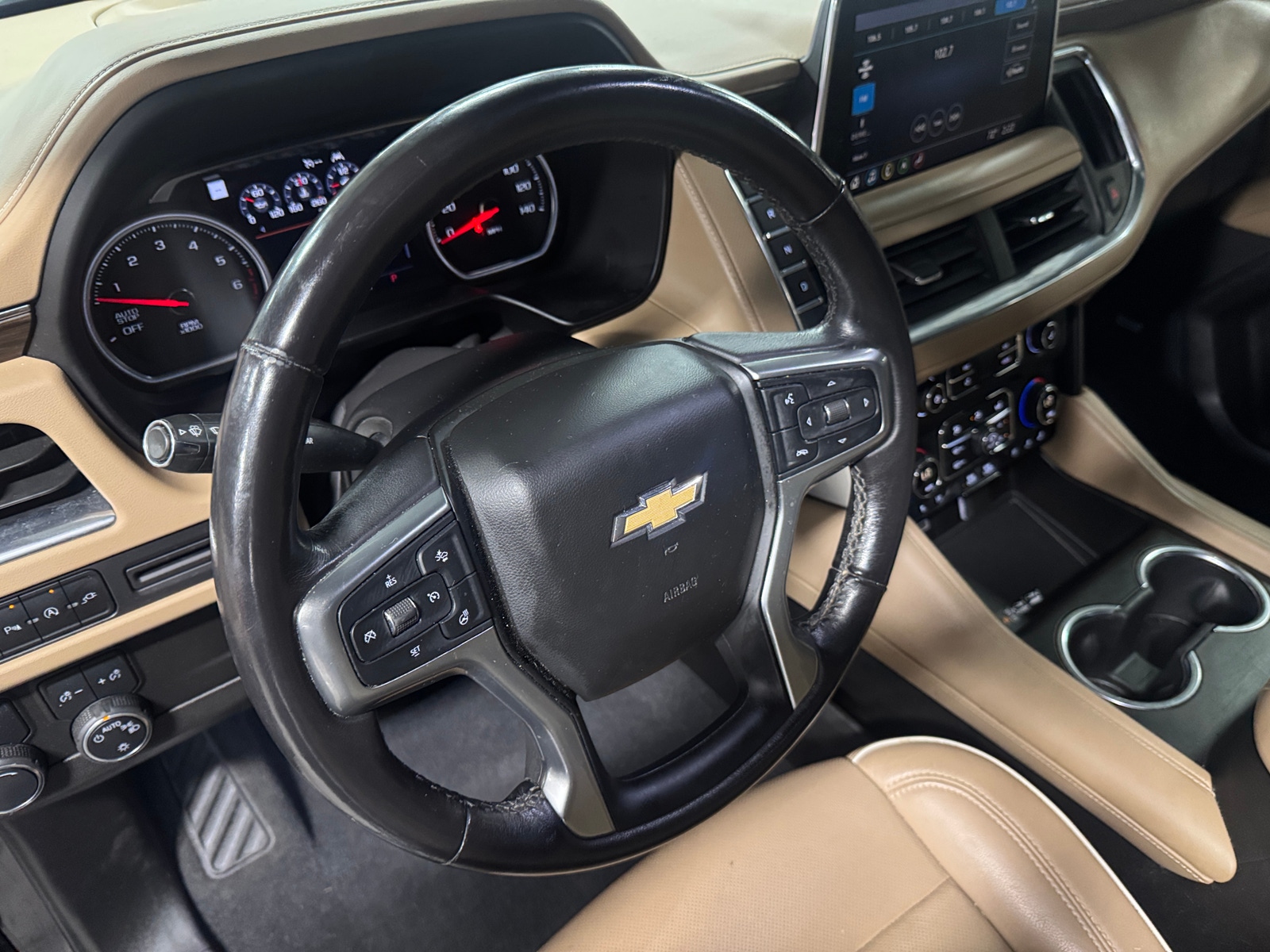 Thumbnail: 2021 Chevrolet Tahoe - 4