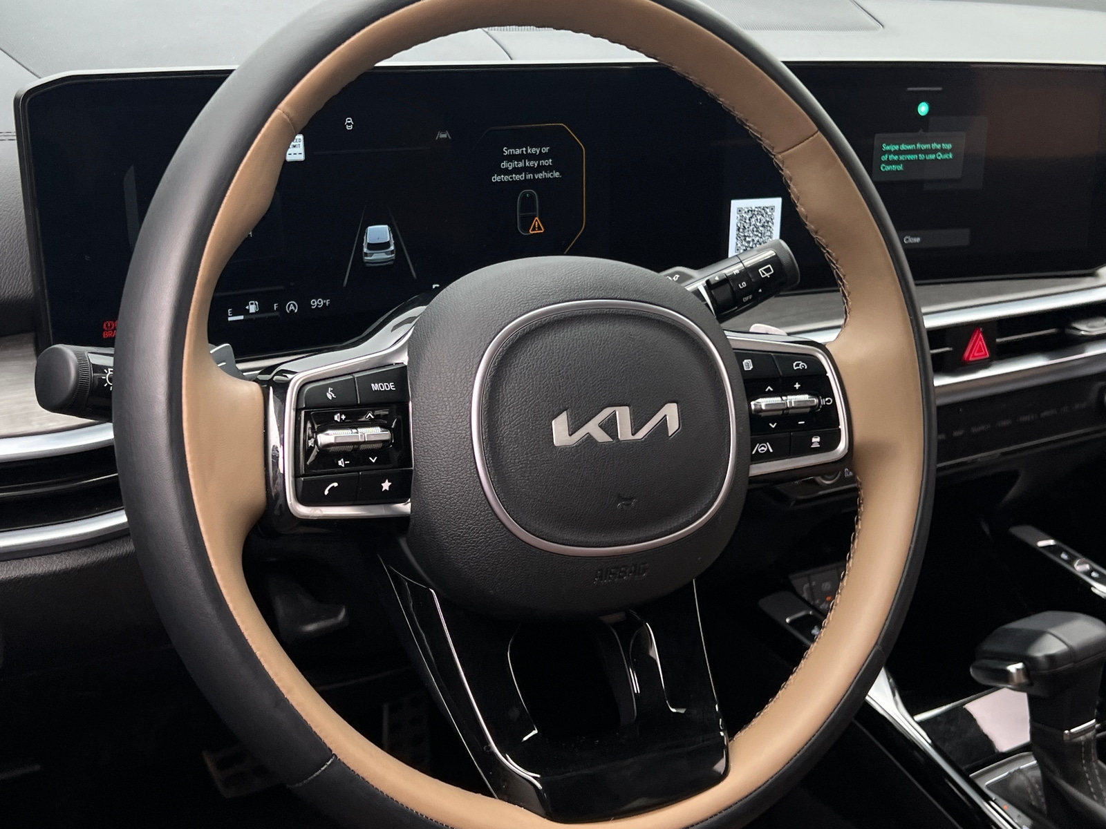 Thumbnail: 2024 Kia Sorento - 4
