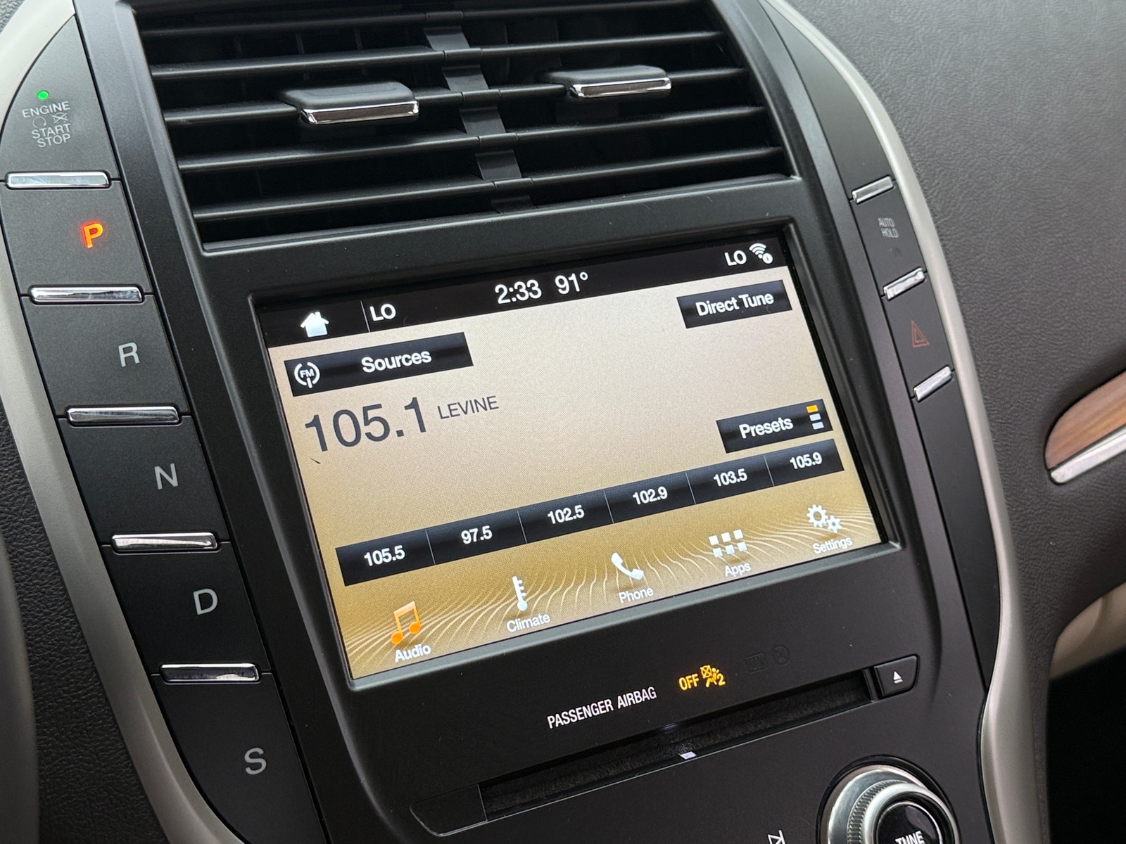 Thumbnail: 2017 Lincoln MKC - 3