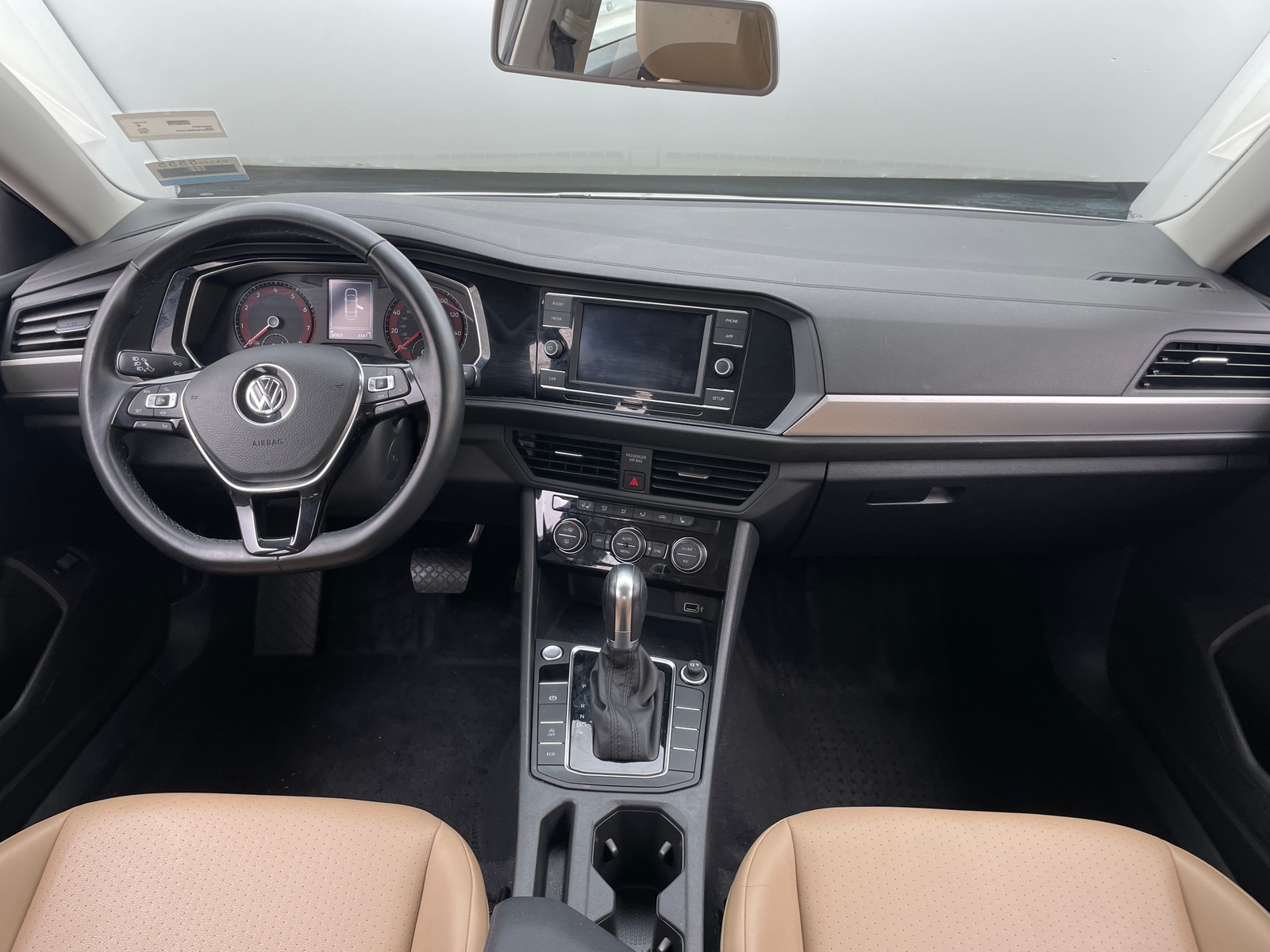 Thumbnail: 2019 Volkswagen Jetta - 3