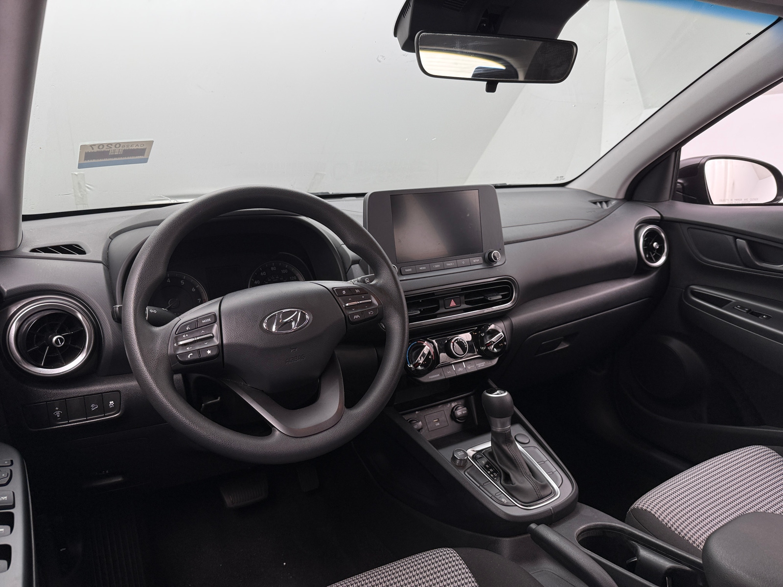 Thumbnail: 2022 Hyundai Kona - 3