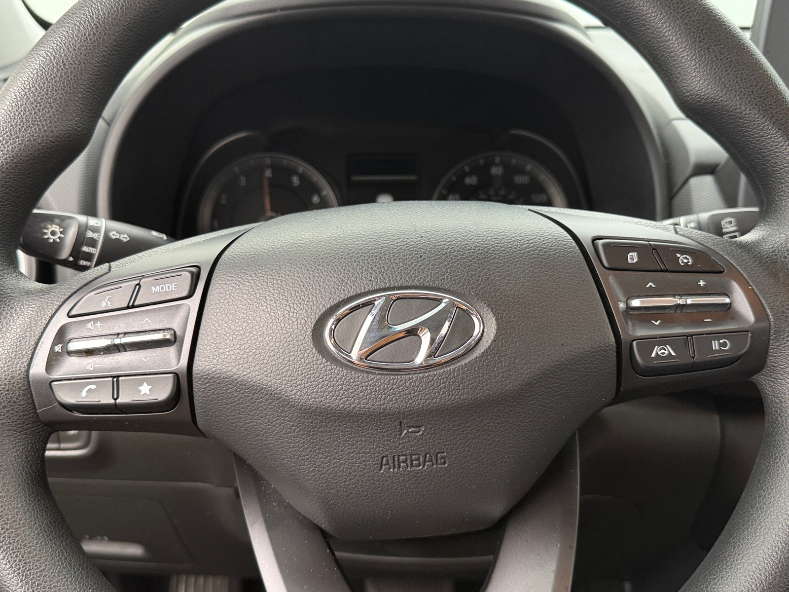 Thumbnail: 2022 Hyundai Kona - 5