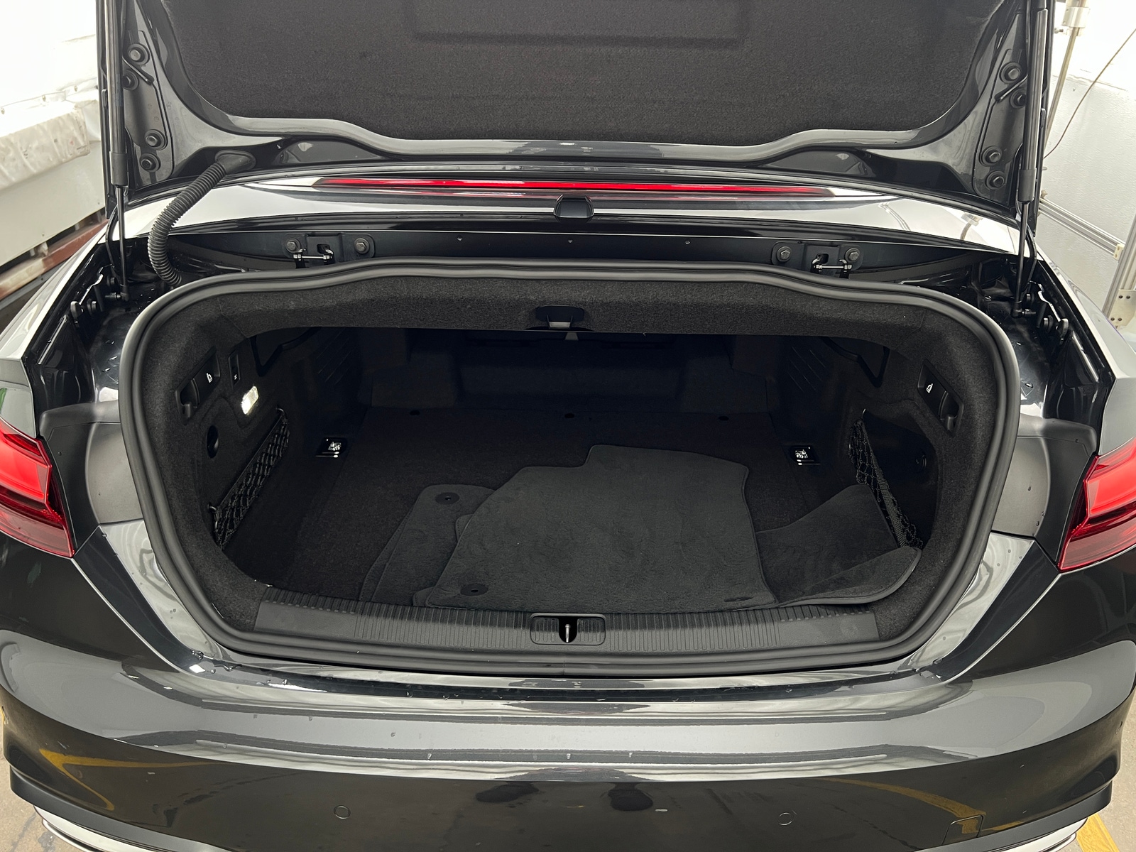 Thumbnail: 2021 Audi A5 - 6