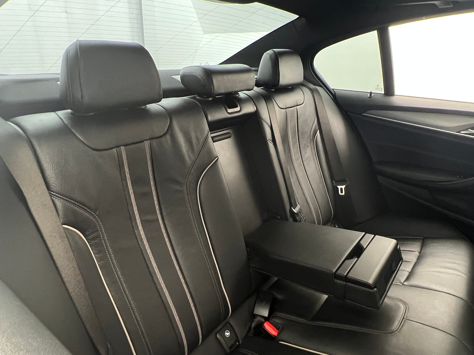 Thumbnail: 2018 BMW 5 Series - 5