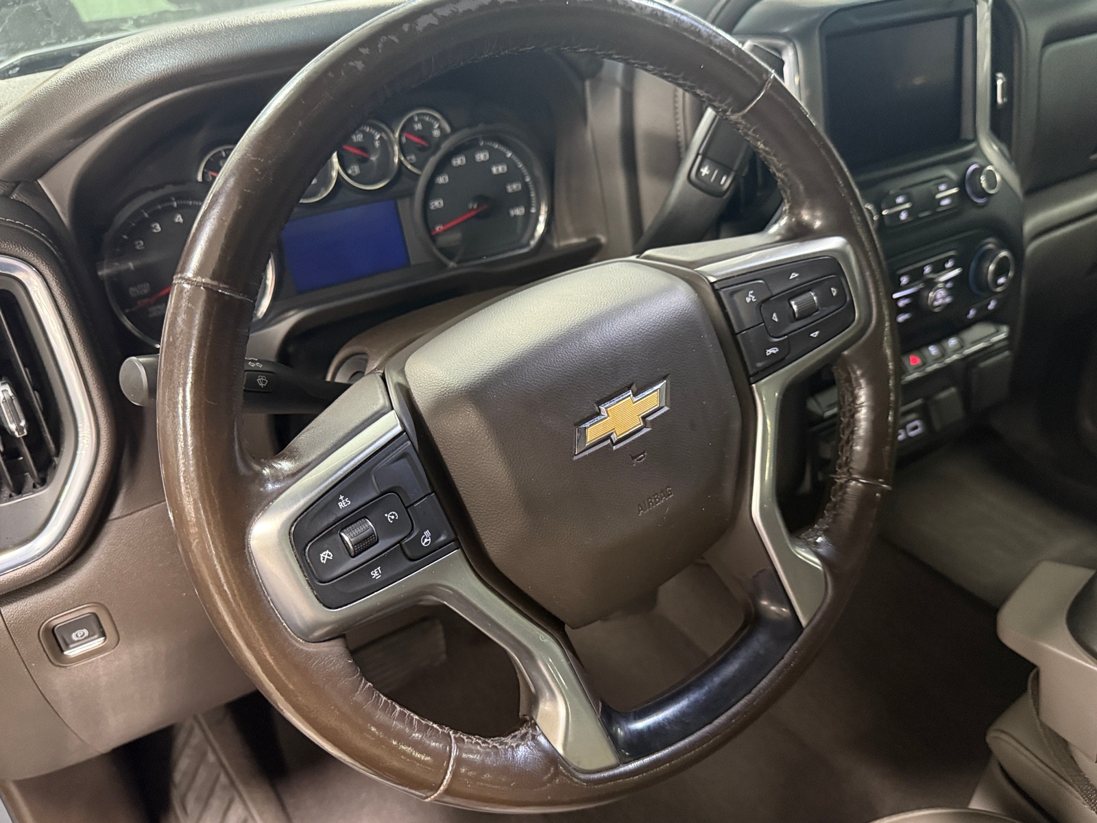 Thumbnail: 2019 Chevrolet Silverado 1500 - 4
