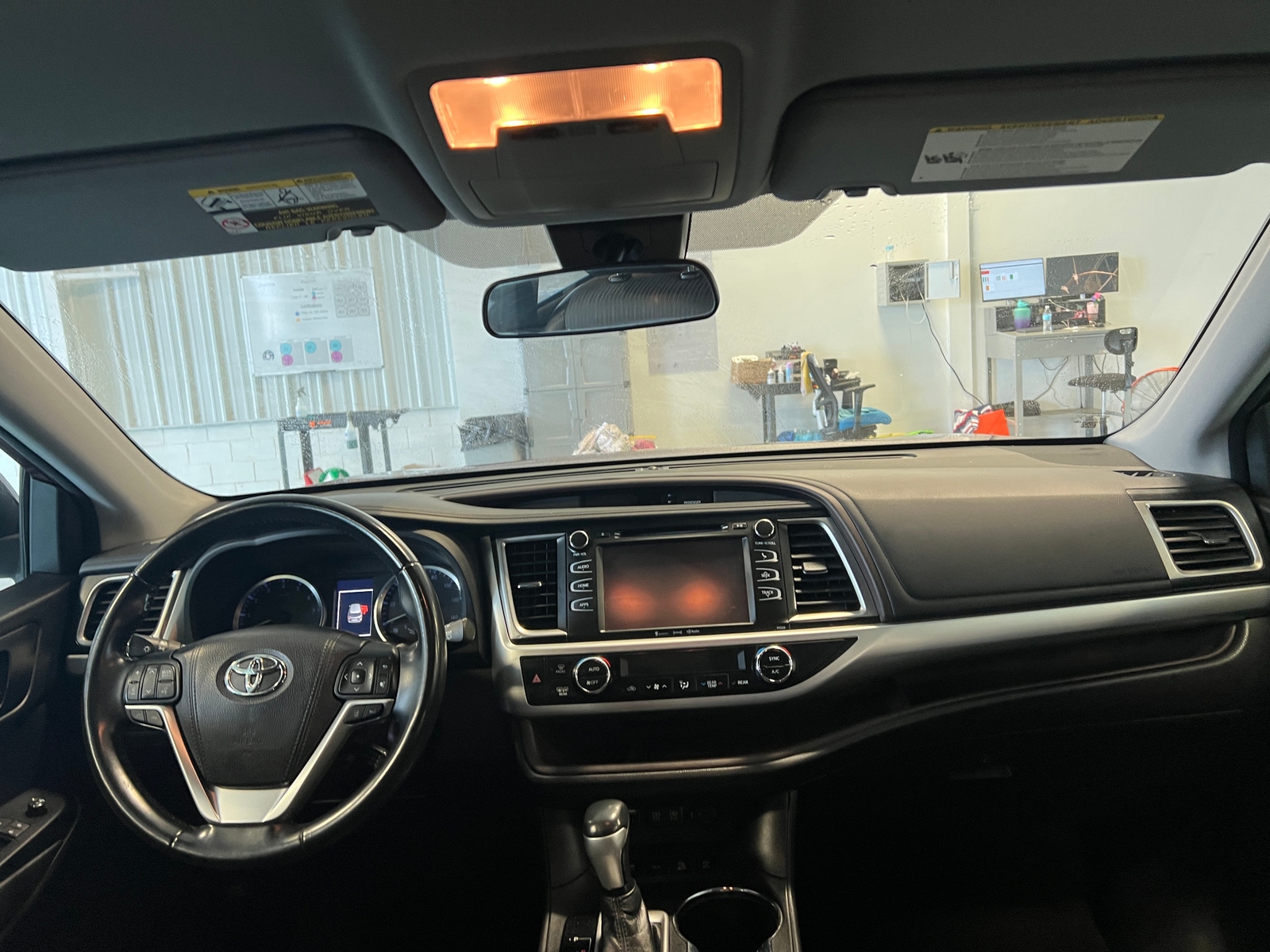 Thumbnail: 2018 Toyota Highlander - 3