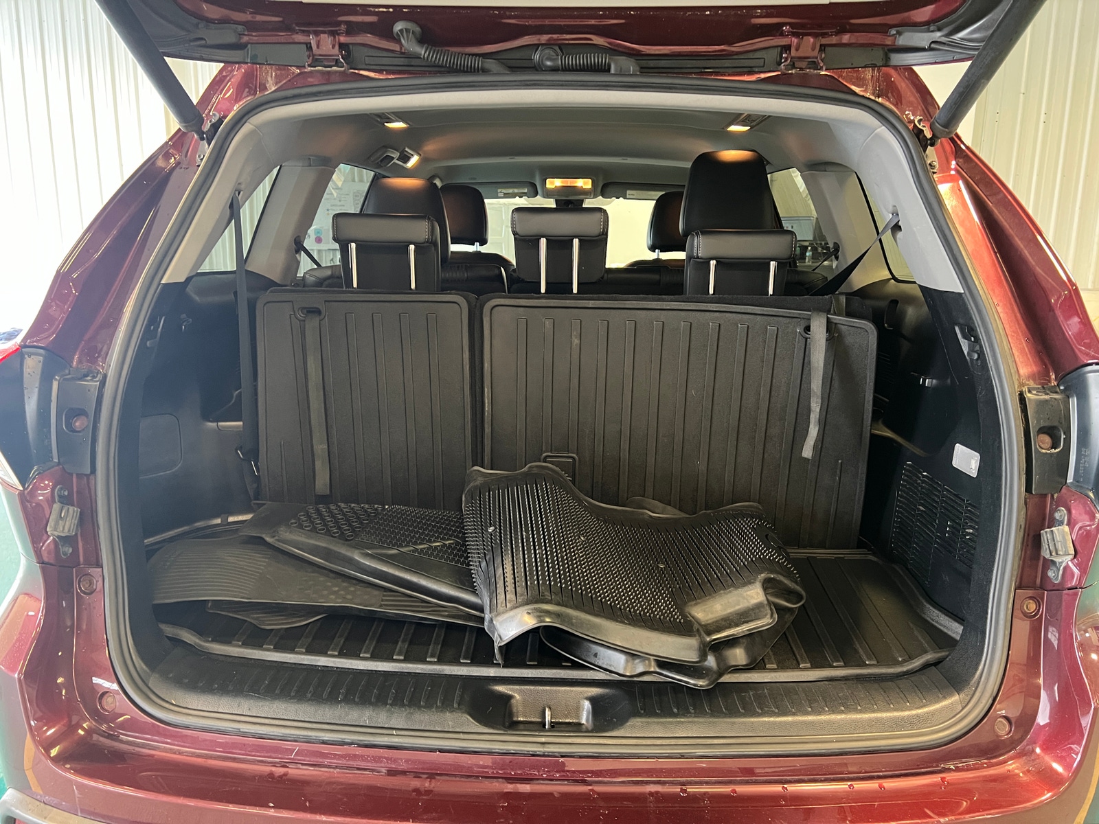 Thumbnail: 2018 Toyota Highlander - 7