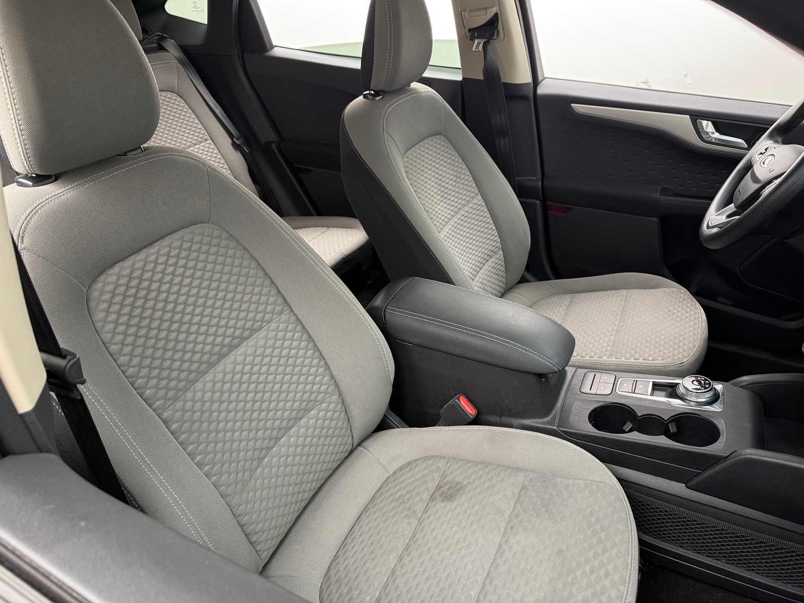 Thumbnail: 2020 Ford Escape - 2