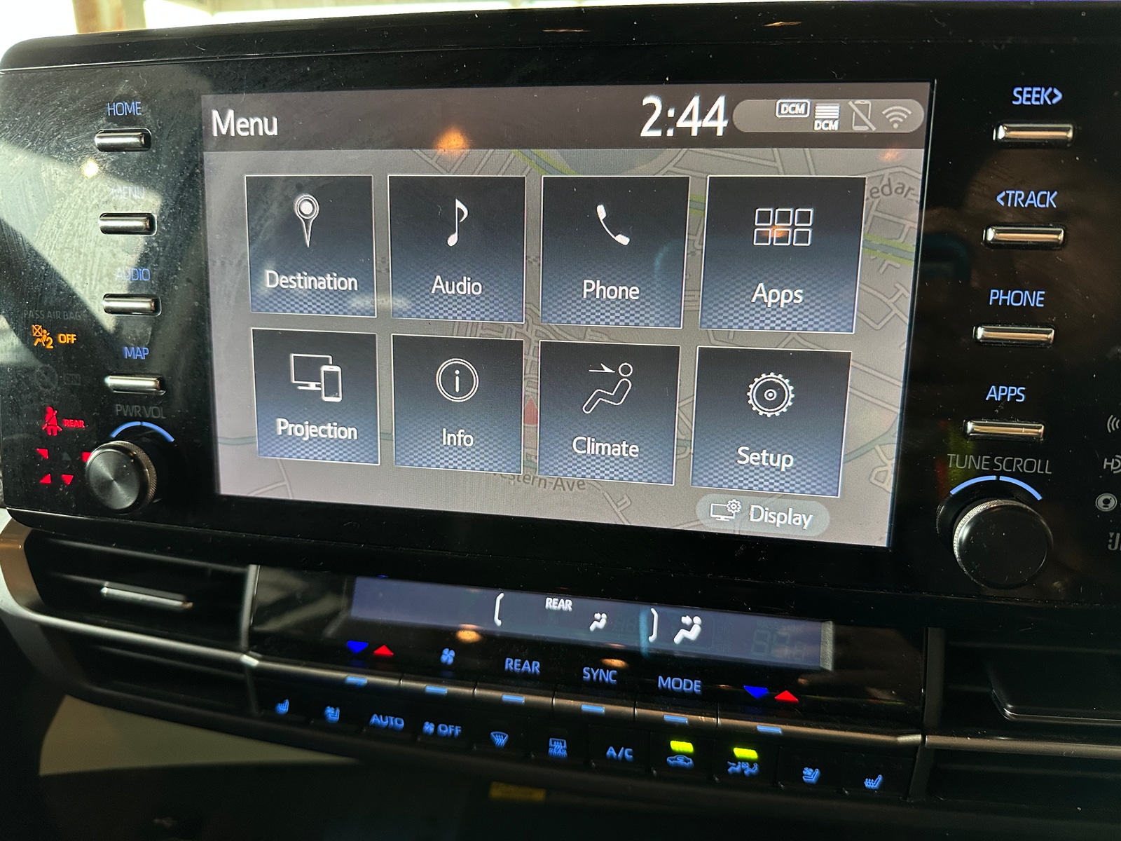 Thumbnail: 2022 Toyota Sienna - 3