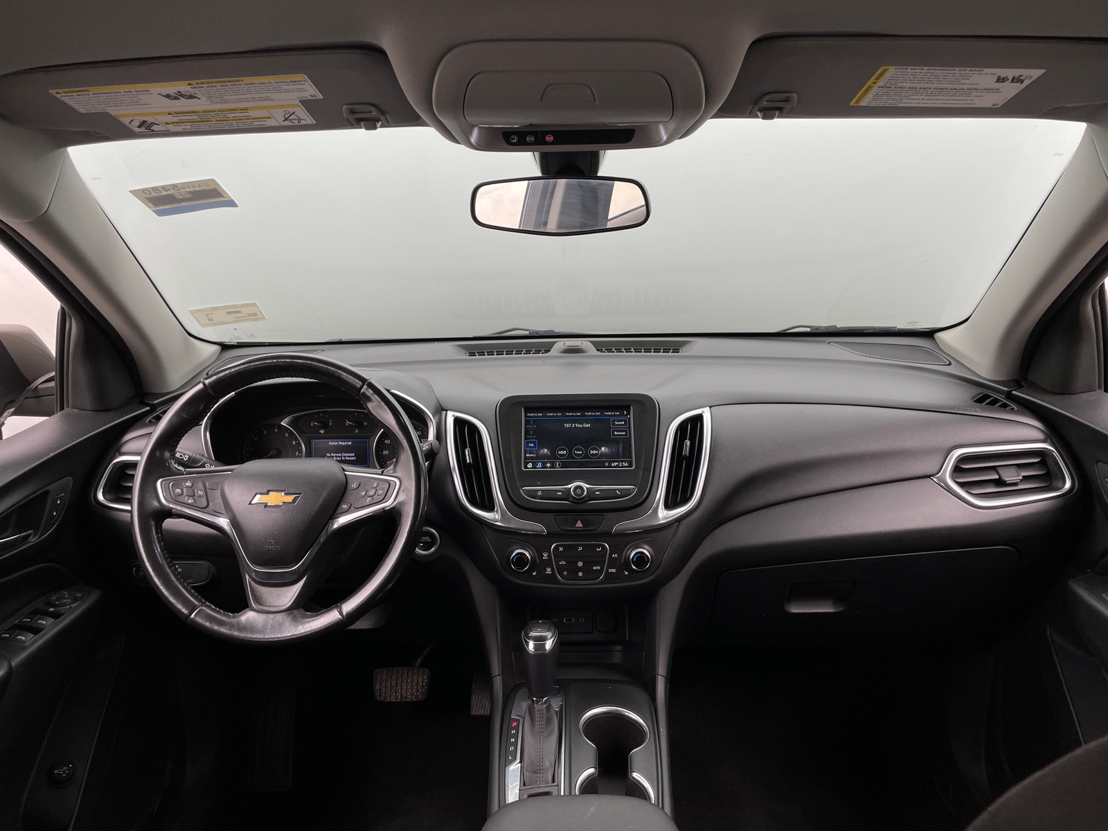 Thumbnail: 2019 Chevrolet Equinox - 3
