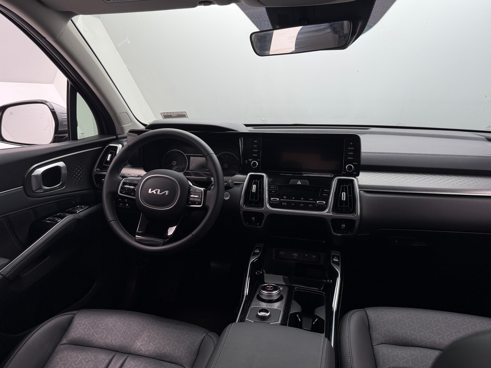 Thumbnail: 2022 Kia Sorento - 2