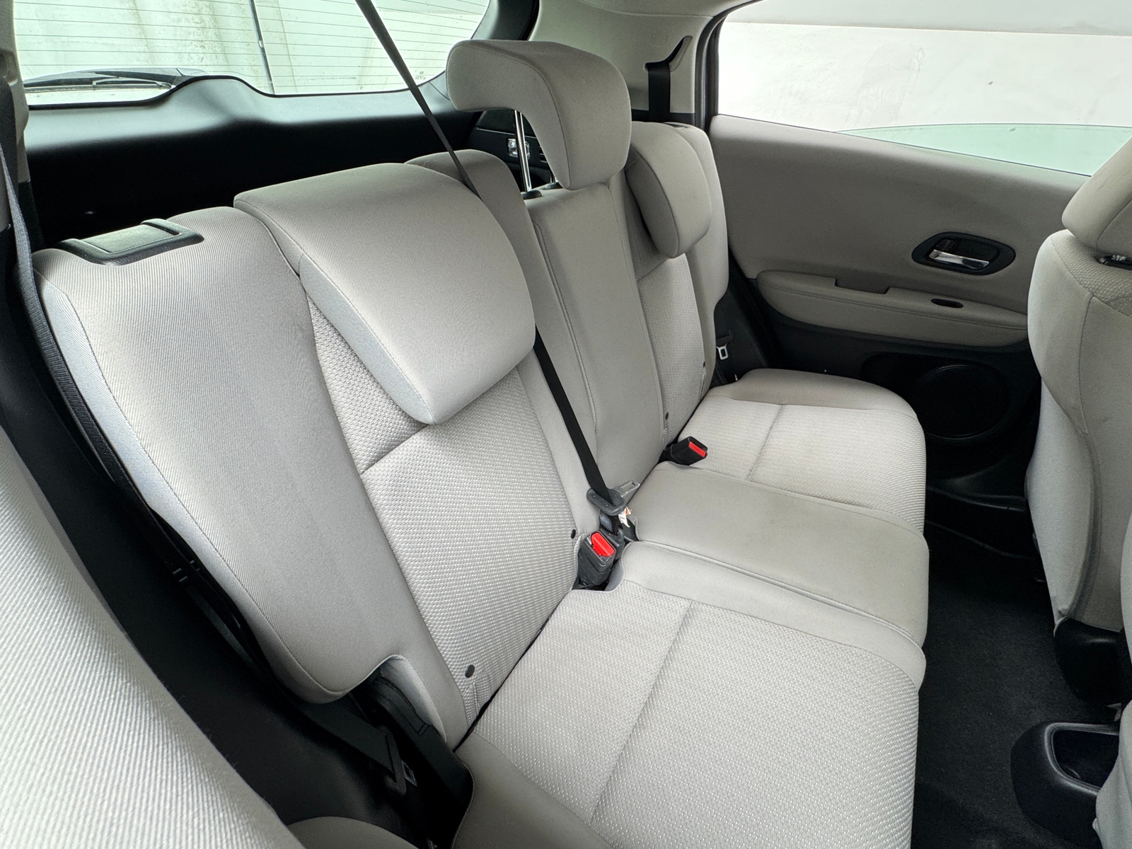 Thumbnail: 2017 Honda HR-V - 6