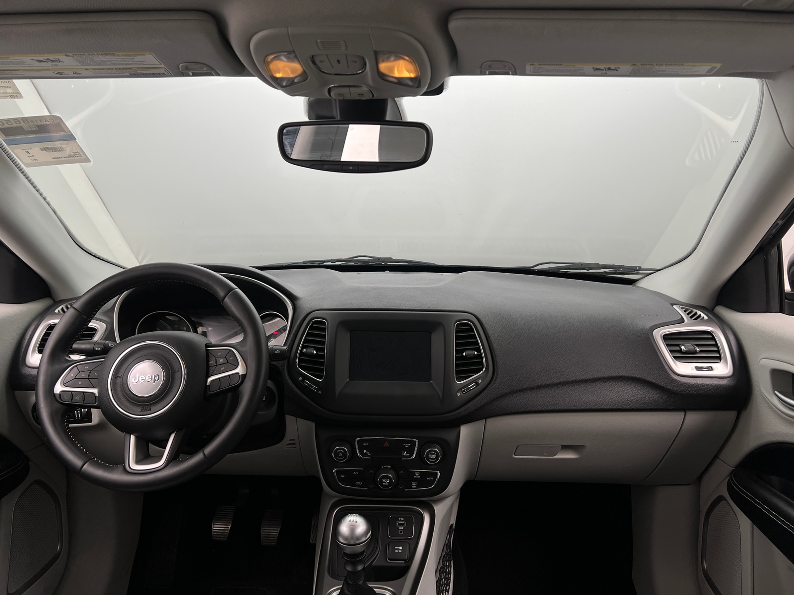 Thumbnail: 2017 Jeep Compass - 3