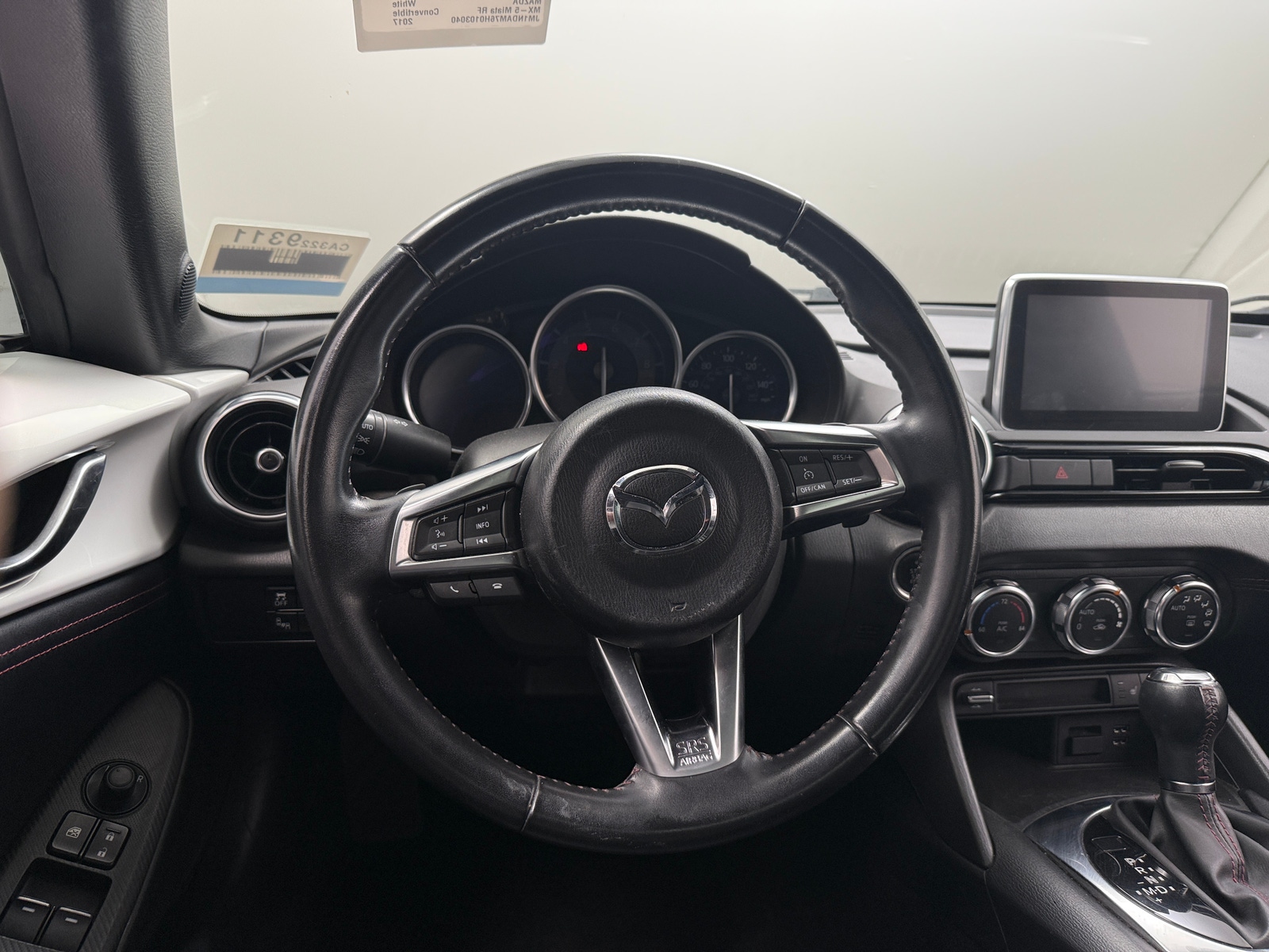 Thumbnail: 2017 Mazda MX-5 Miata - 4